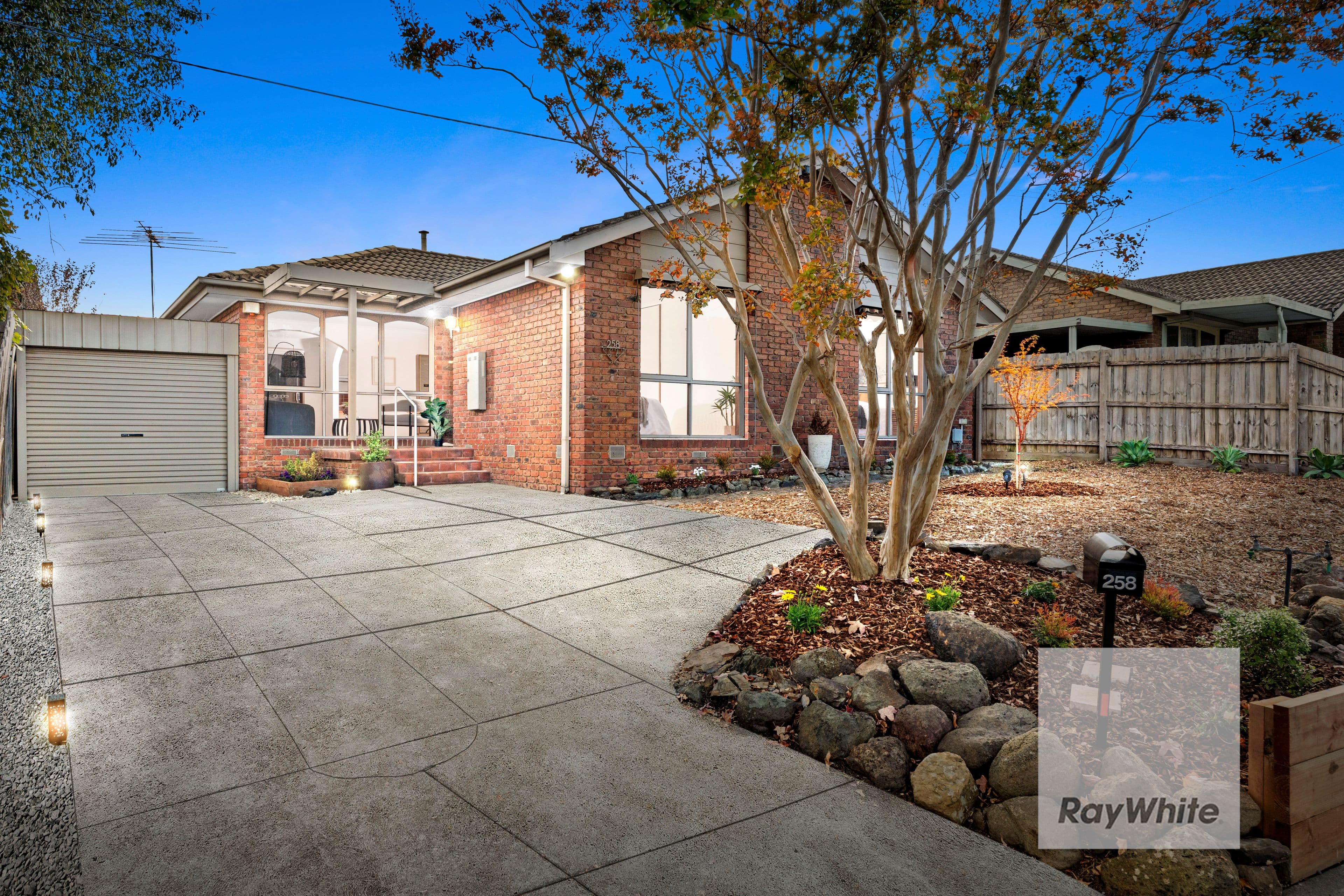 258 Greenhills Road, Bundoora VIC 3083, Bundoora - Image 1