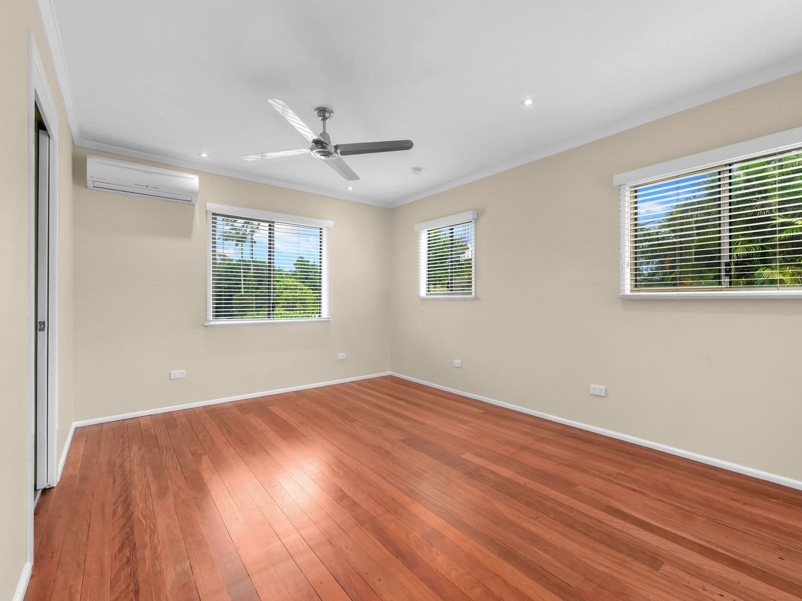 15 Petunia Street, Nudgee QLD 4014, Nudgee - Thumbnail 8