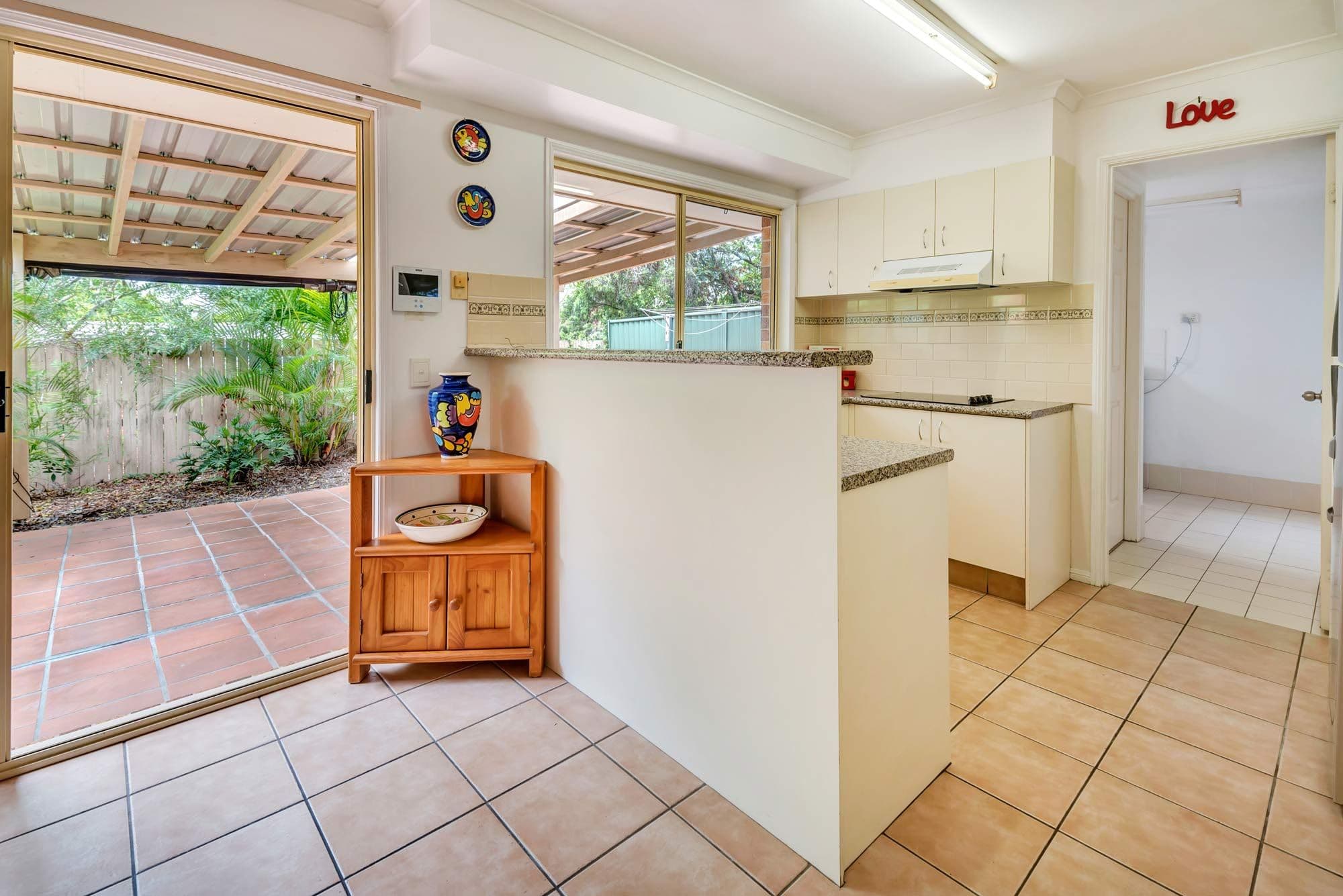 402 Pine Ridge Road, Coombabah QLD 4216, Coombabah - Thumbnail 6