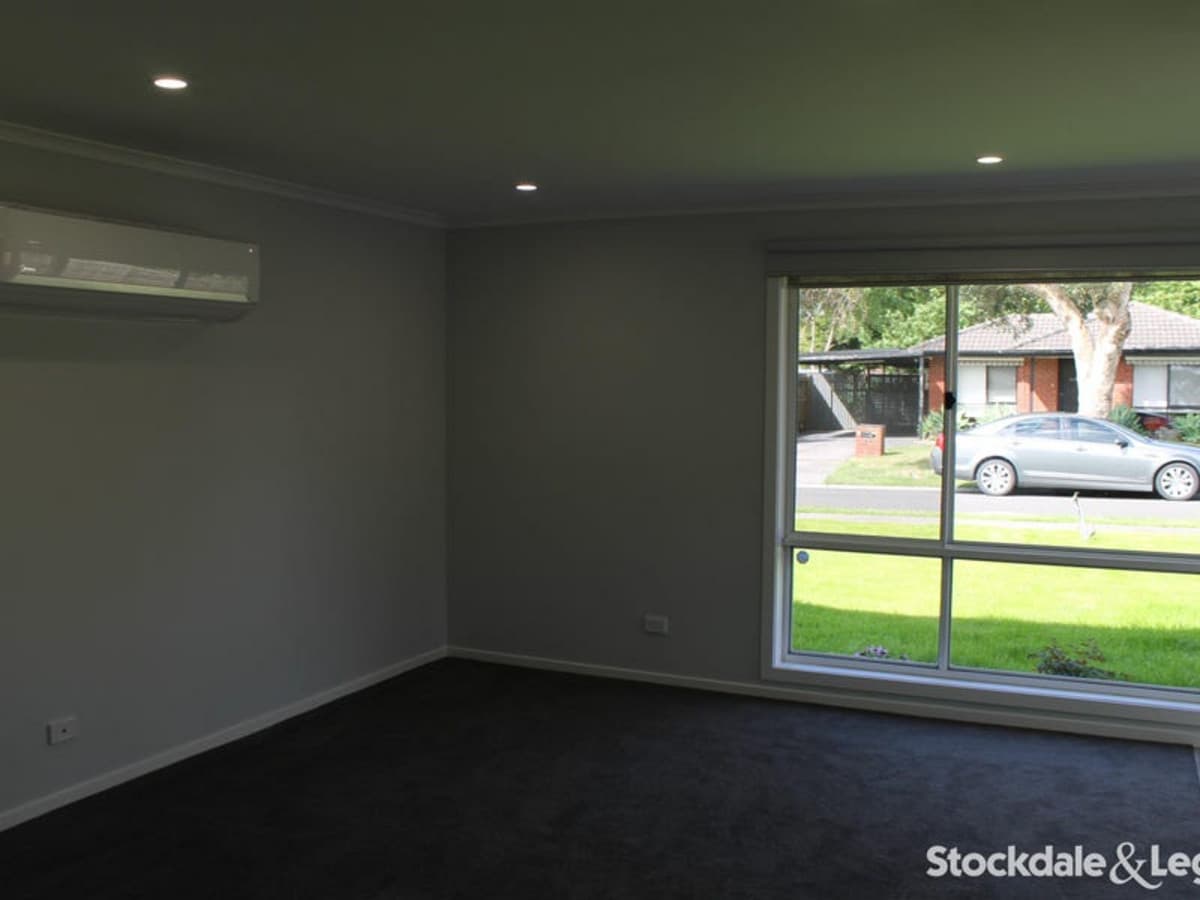 3 Jindalee Gardens, CRANBOURNE WEST VIC 3977, Cranbourne West - Thumbnail 4