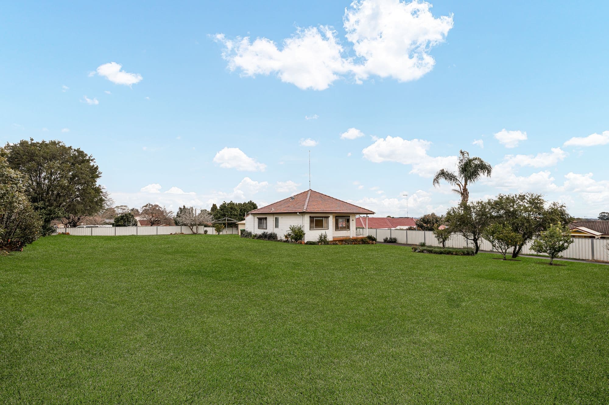 33 Burdekin Road, Quakers Hill NSW 2763, Quakers Hill - Thumbnail 2