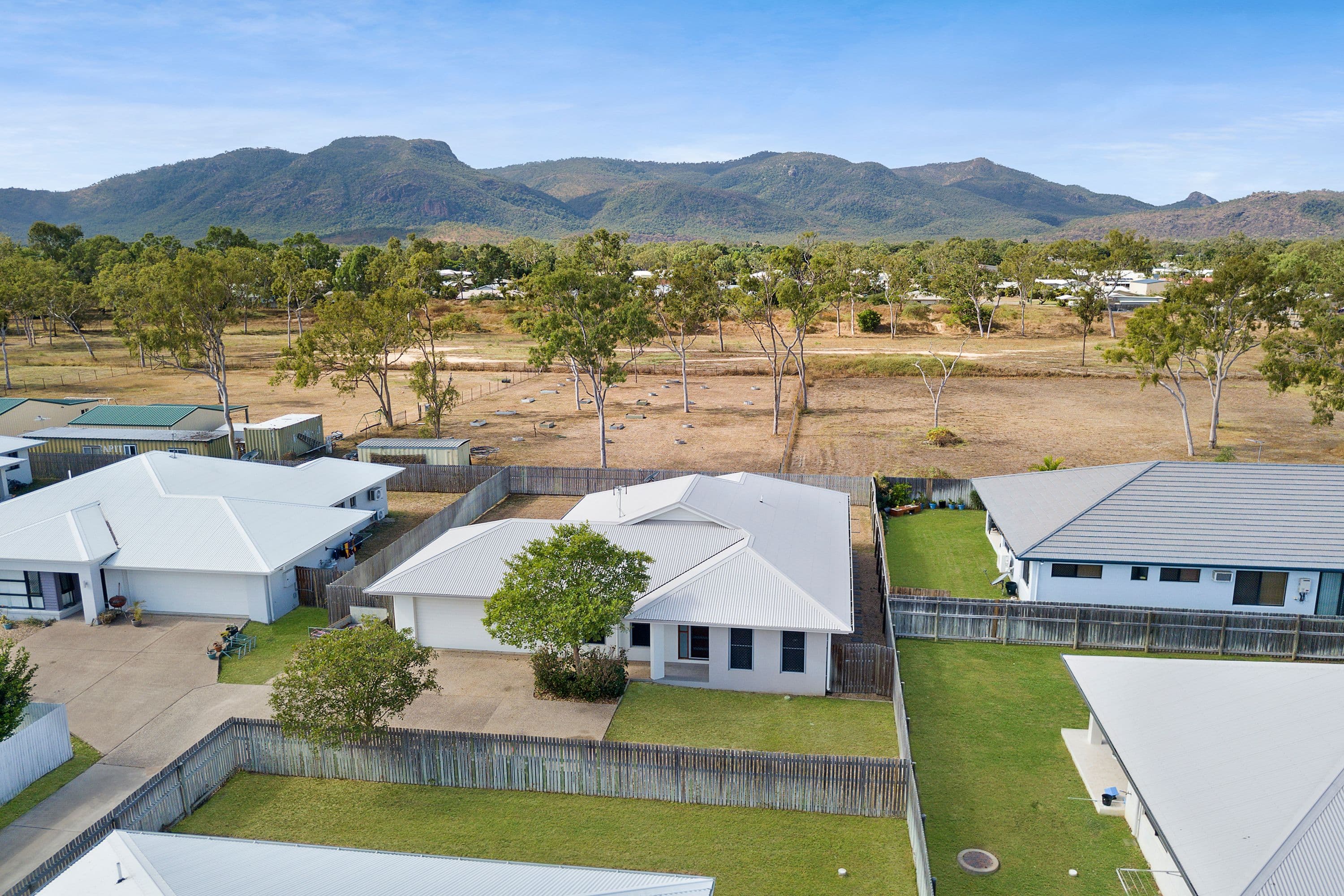 22A Stella Street, Kelso QLD 4815, Kelso - Thumbnail 3