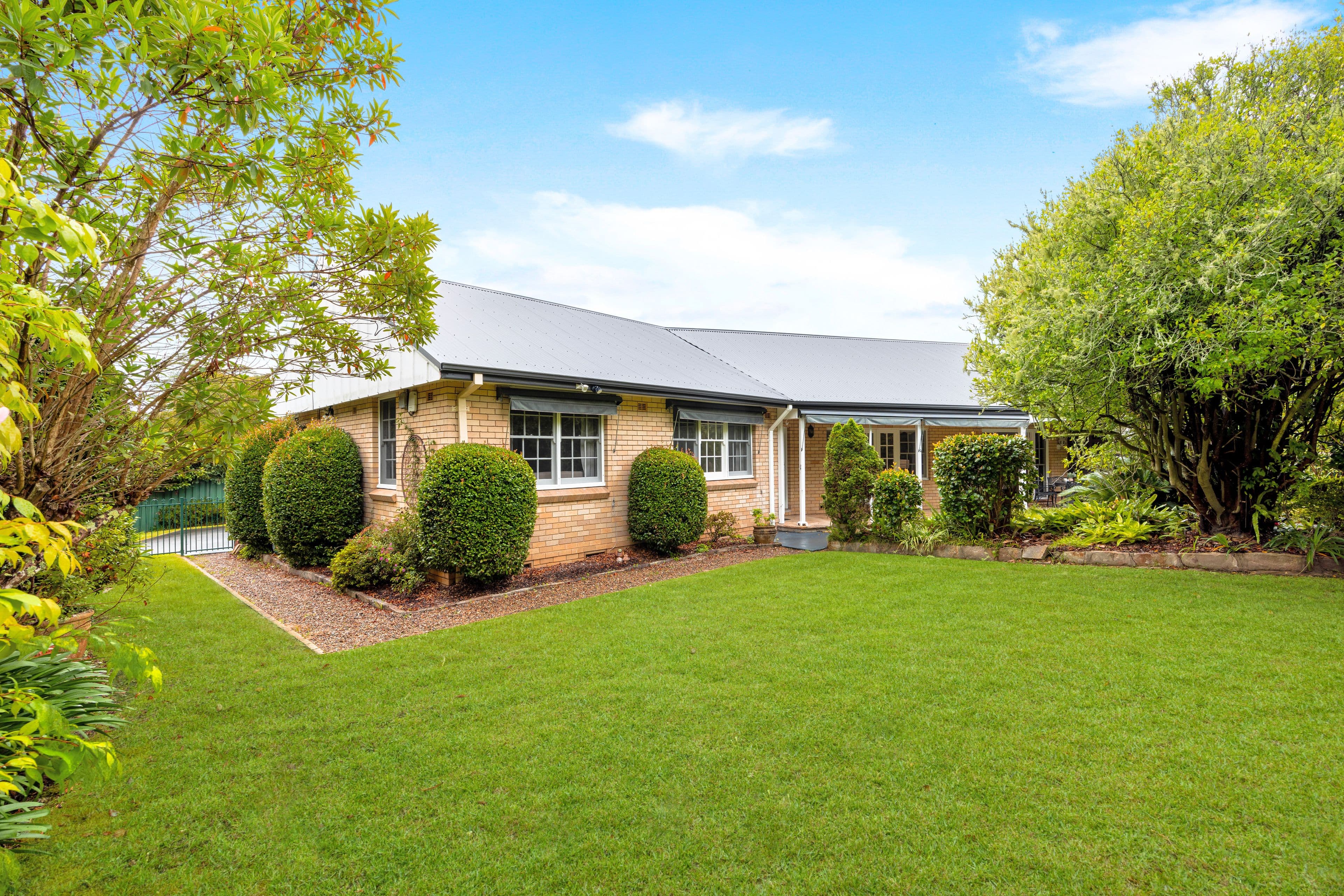 2 Hume Avenue, St Ives NSW 2075, St Ives - Image 1