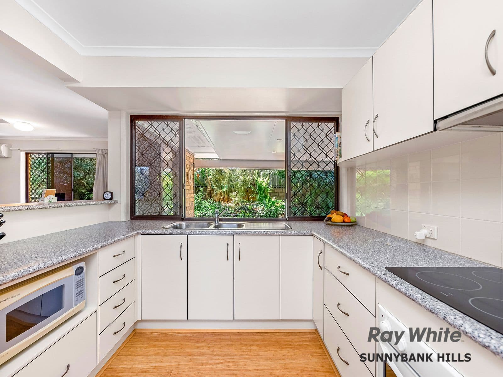 28 Verdelho Street, Eight Mile Plains QLD 4113, Eight Mile Plains - Thumbnail 5