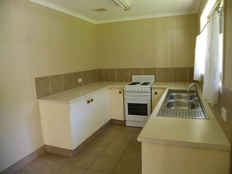 12 Everlast Street, SHAILER PARK QLD 4128, Shailer Park - Thumbnail 3