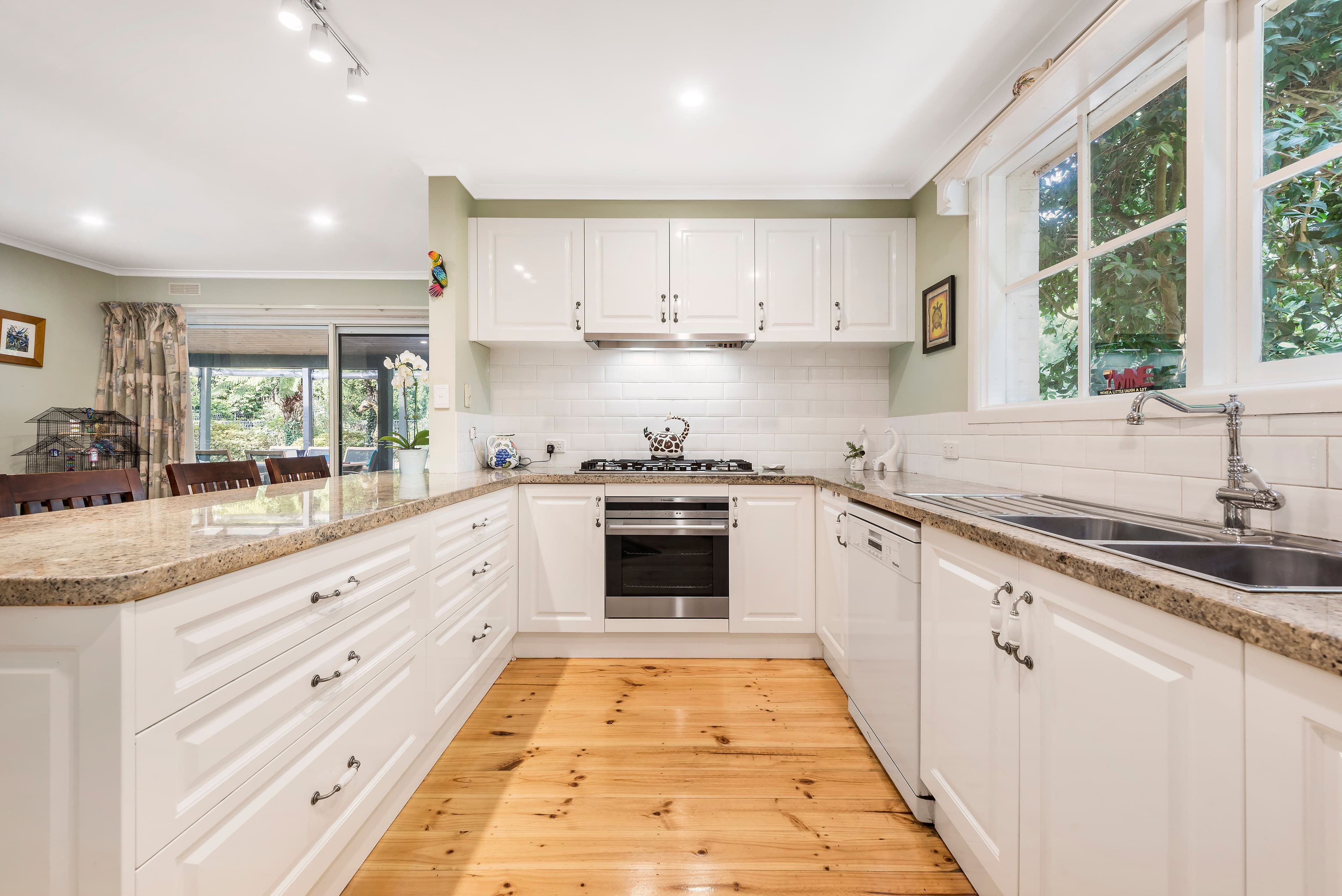 2 Mt Erin Road, Ferny Creek VIC 3786, Ferny Creek - Thumbnail 2