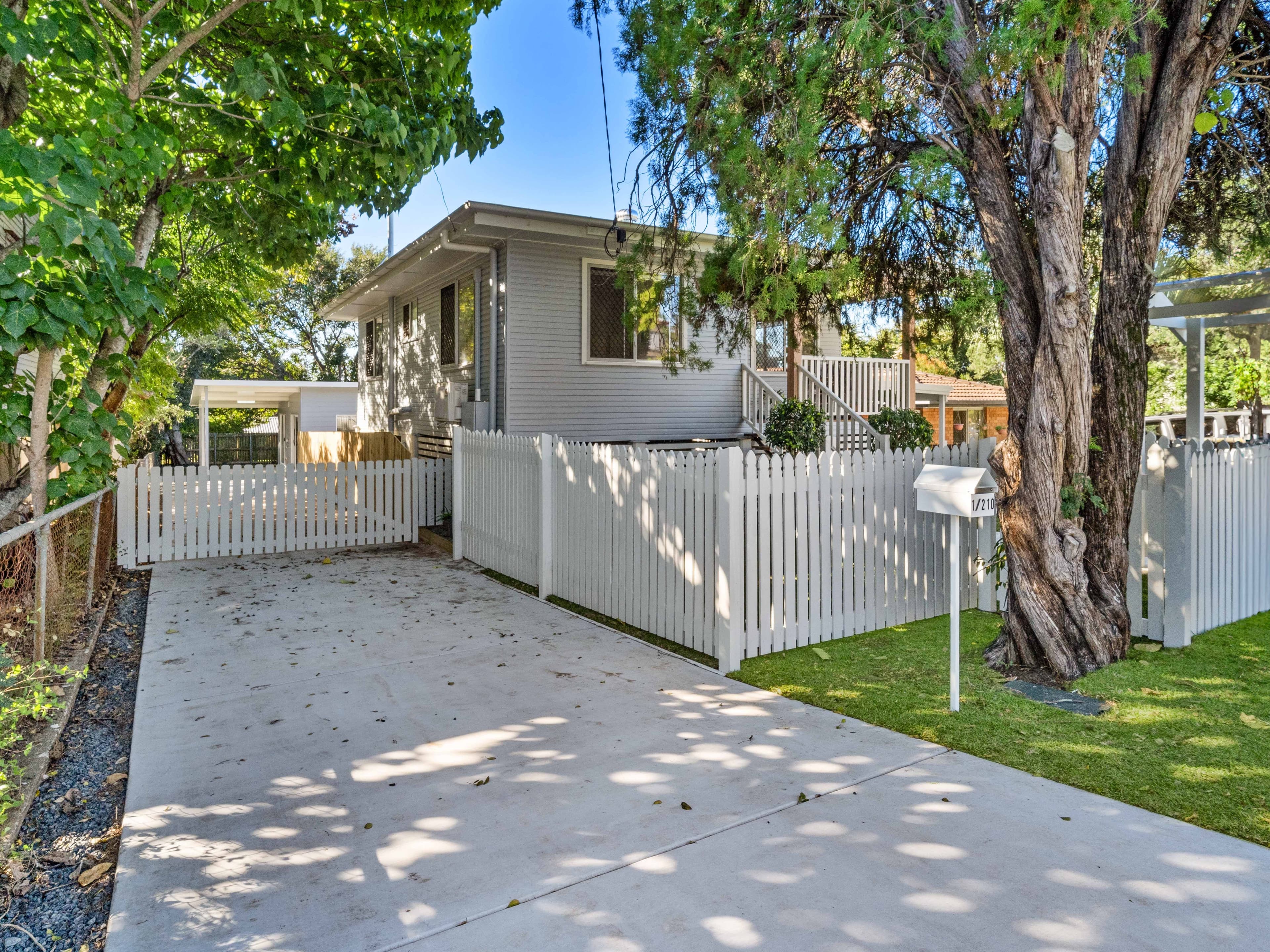 210 Cascade Street, Raceview QLD 4305, Raceview - Thumbnail 2