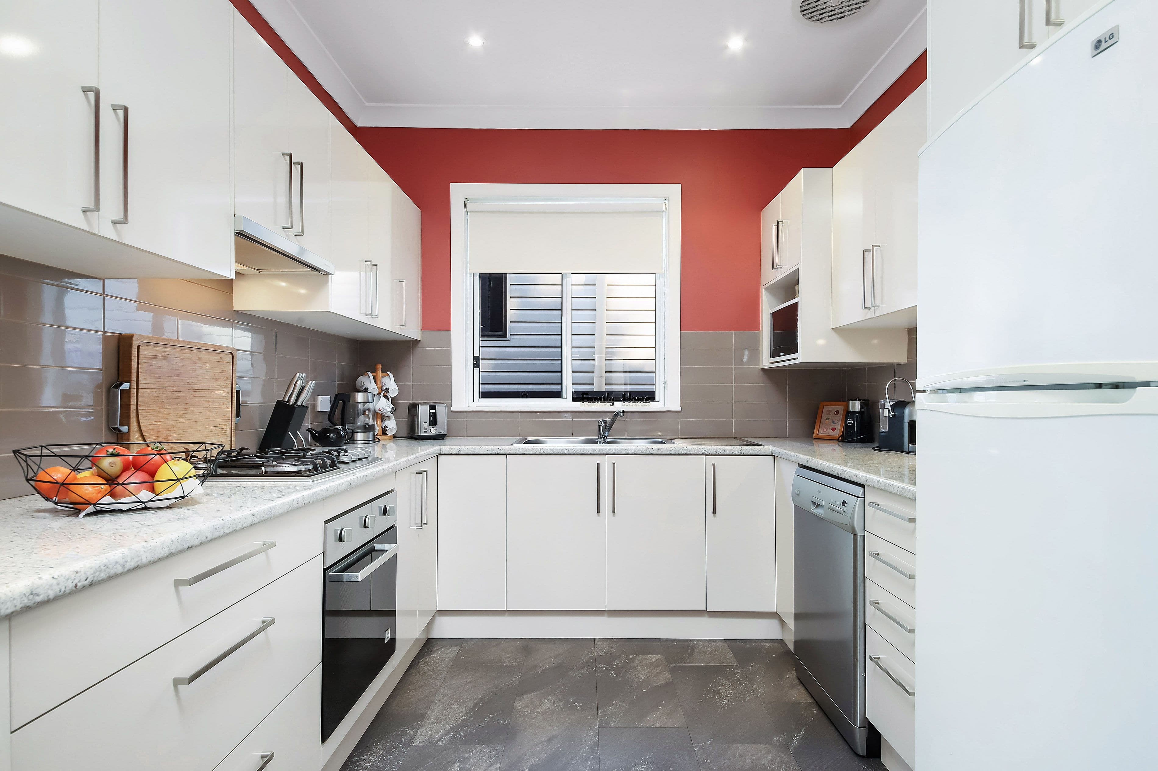 11 Wallace Street, Sefton - Thumbnail 3