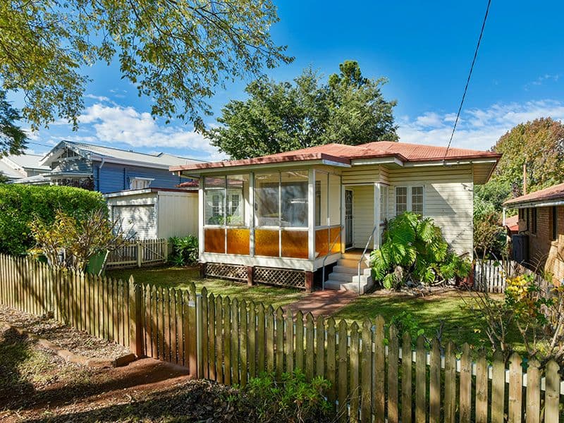 10 Collins Street, Mount Lofty QLD 4350, Mount Lofty - Image 1
