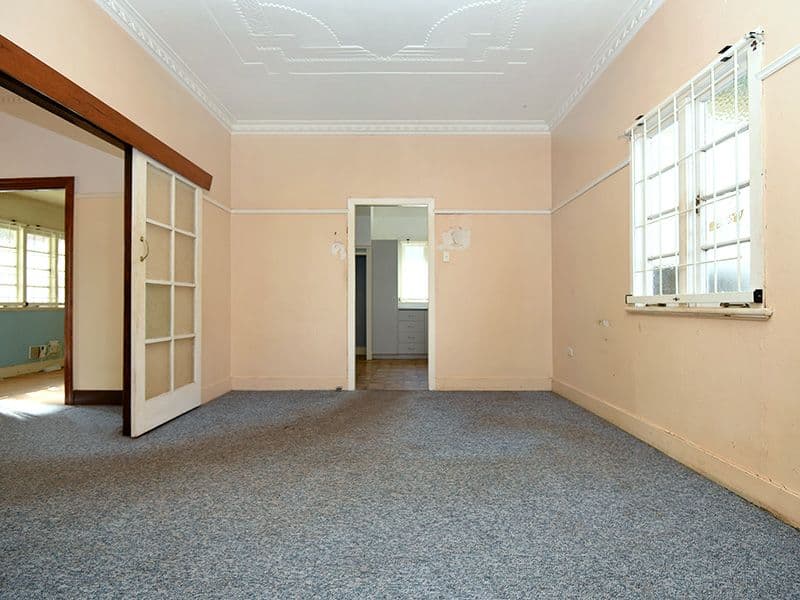 10 Collins Street, Mount Lofty QLD 4350, Mount Lofty - Thumbnail 3