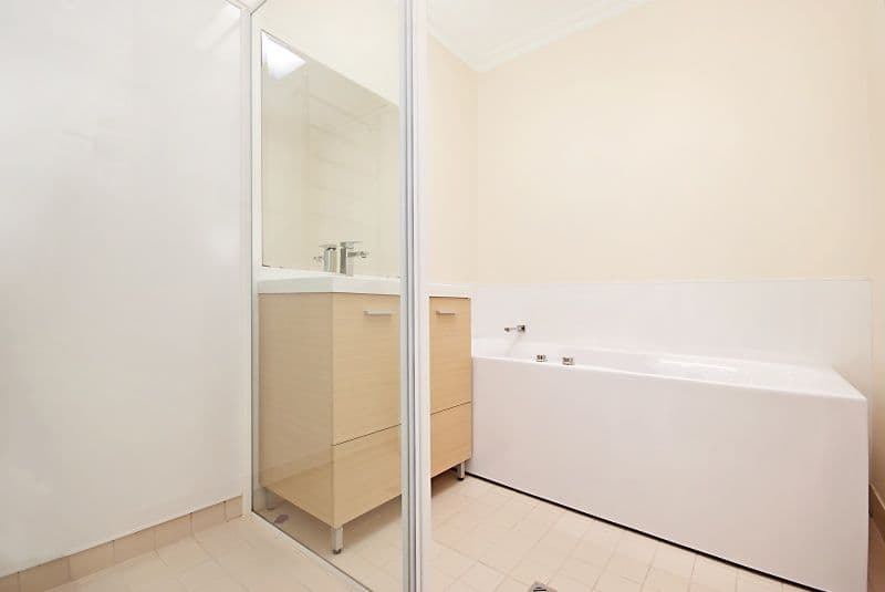 22 Skiddaw Crescent, WARRNAMBOOL VIC 3280, Warrnambool - Thumbnail 4