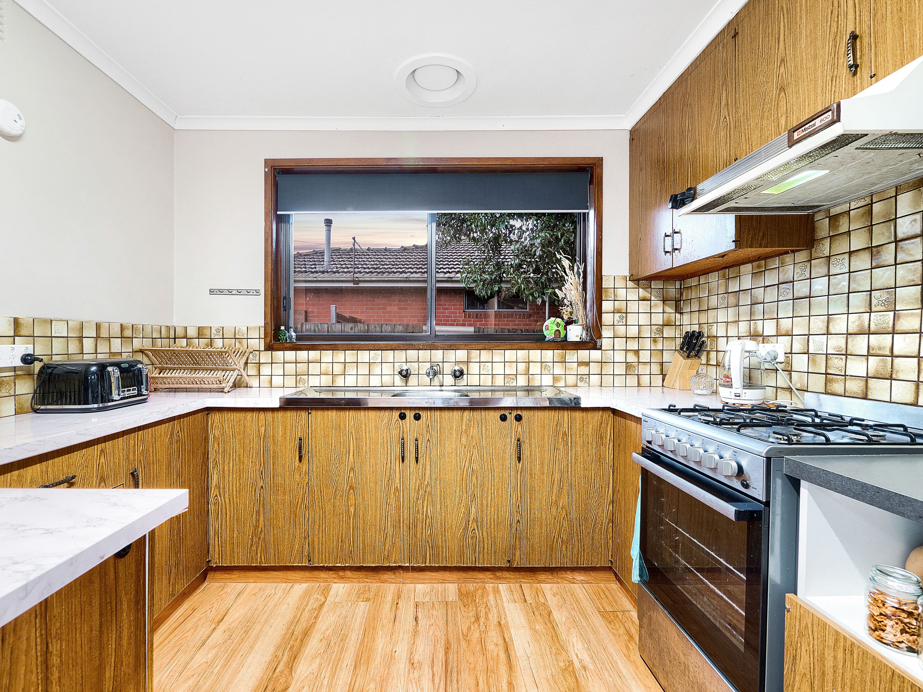 16 Russell Street, Cranbourne VIC 3977, Cranbourne - Thumbnail 5