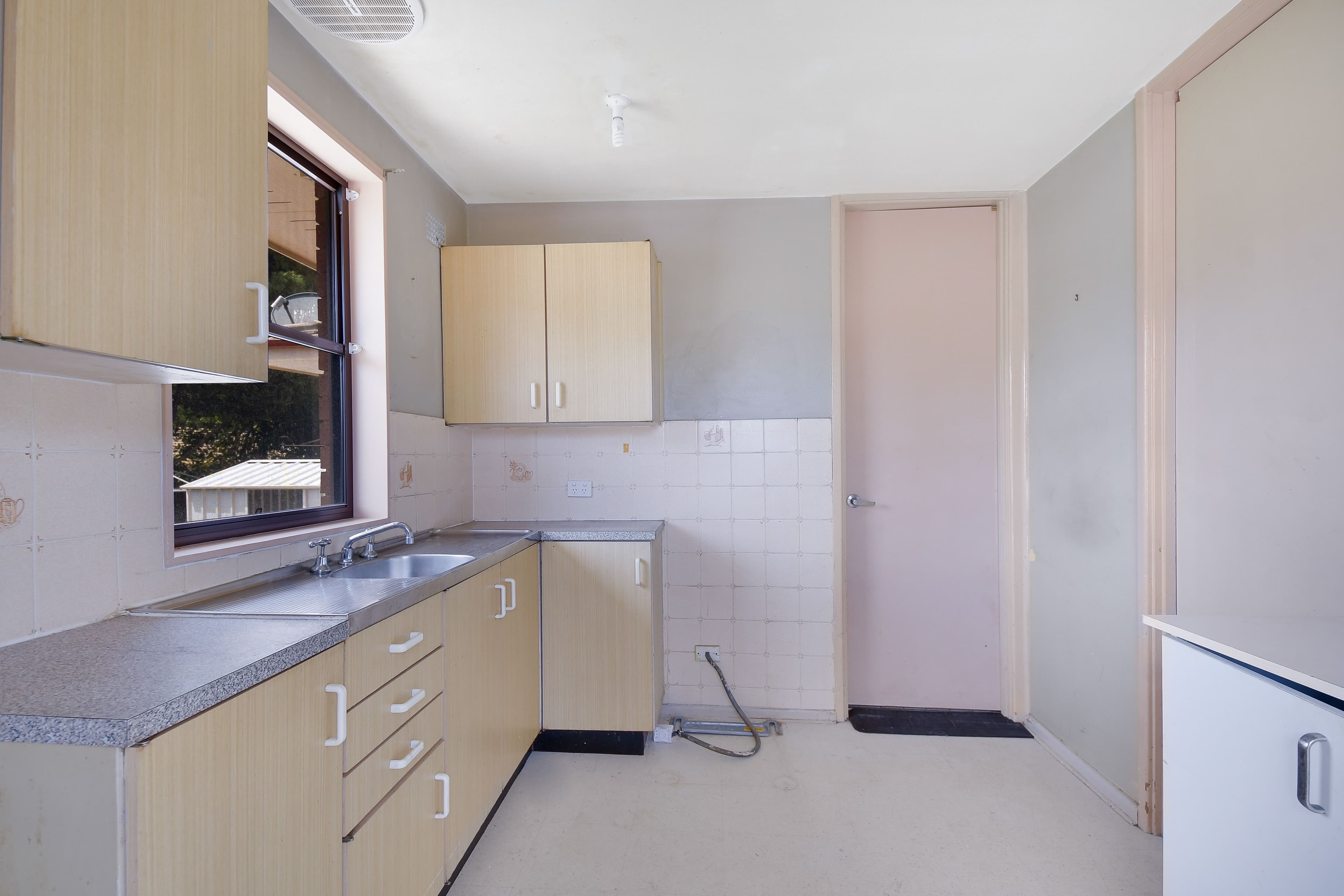 220 Riverside Drive, Airds NSW 2560, Airds - Thumbnail 3
