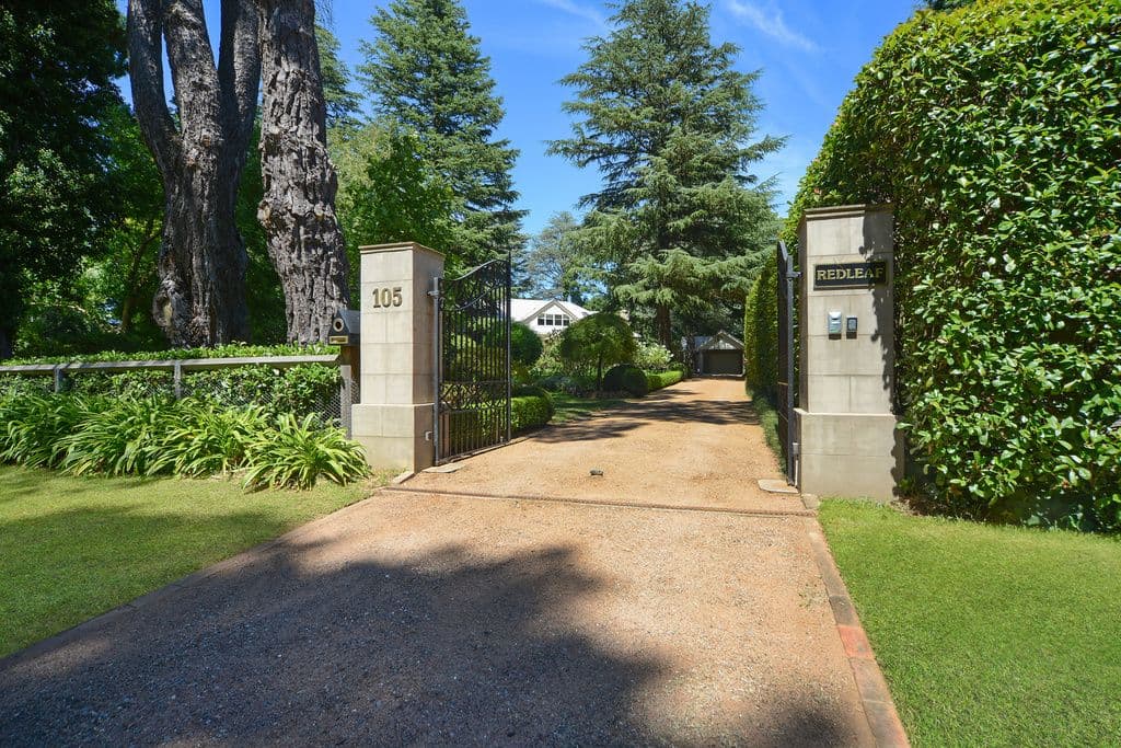 105 Osborne Road, Burradoo - Thumbnail 2