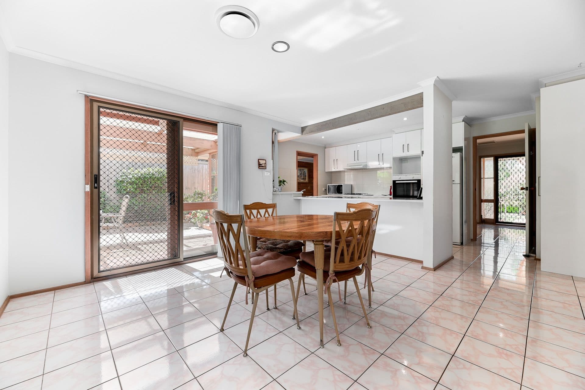 15 Lydia Mary Drive, Berwick VIC 3806, Berwick - Thumbnail 5