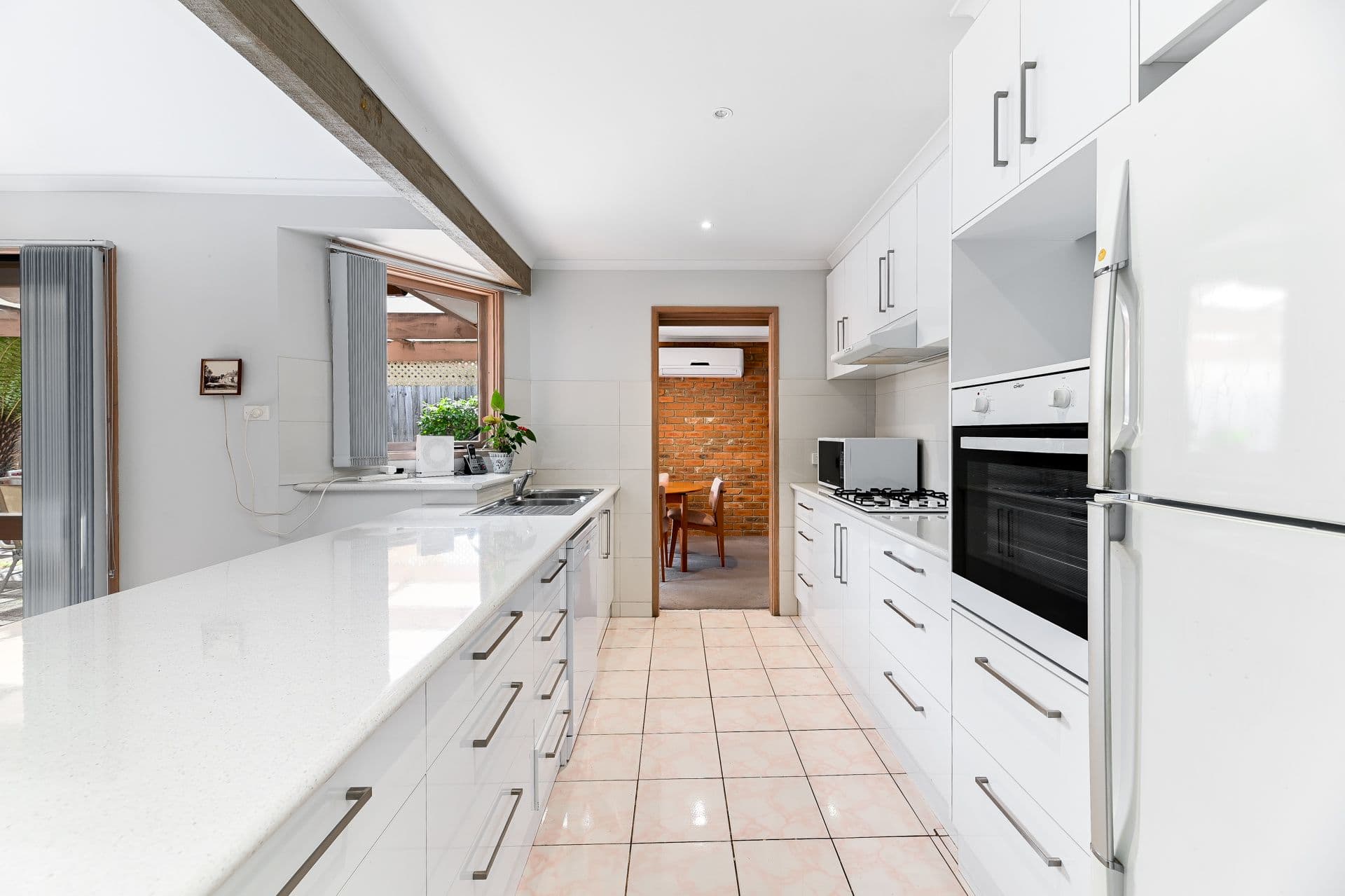 15 Lydia Mary Drive, Berwick VIC 3806, Berwick - Thumbnail 6