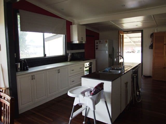 32 May Street, BLACKALL QLD 4472, Blackall - Thumbnail 4