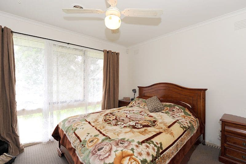 8 Richborough Grove, FERNTREE GULLY VIC 3156, Ferntree Gully - Thumbnail 7