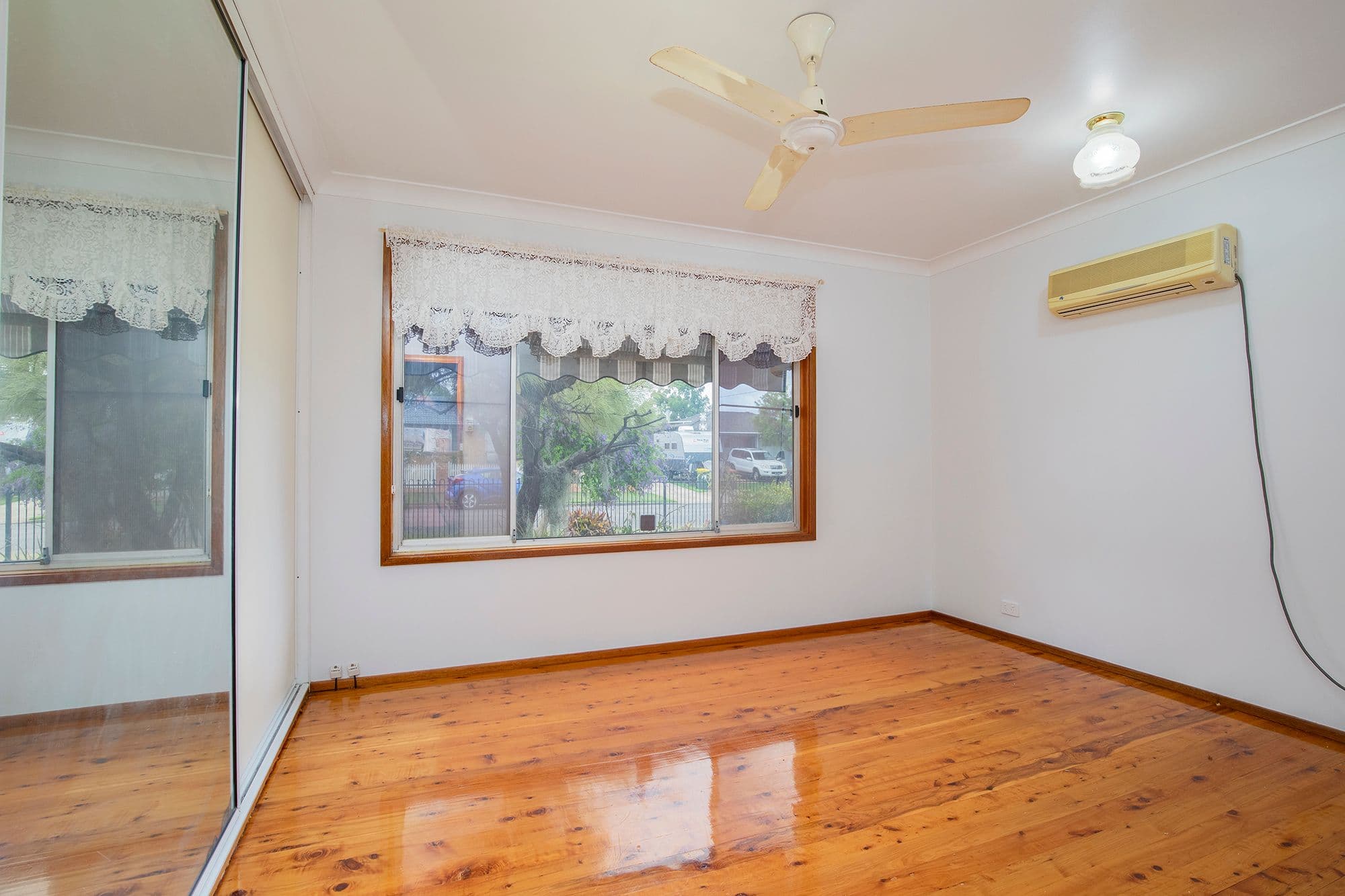 8 Barralier Avenue, Woodberry NSW 2322, Woodberry - Thumbnail 4