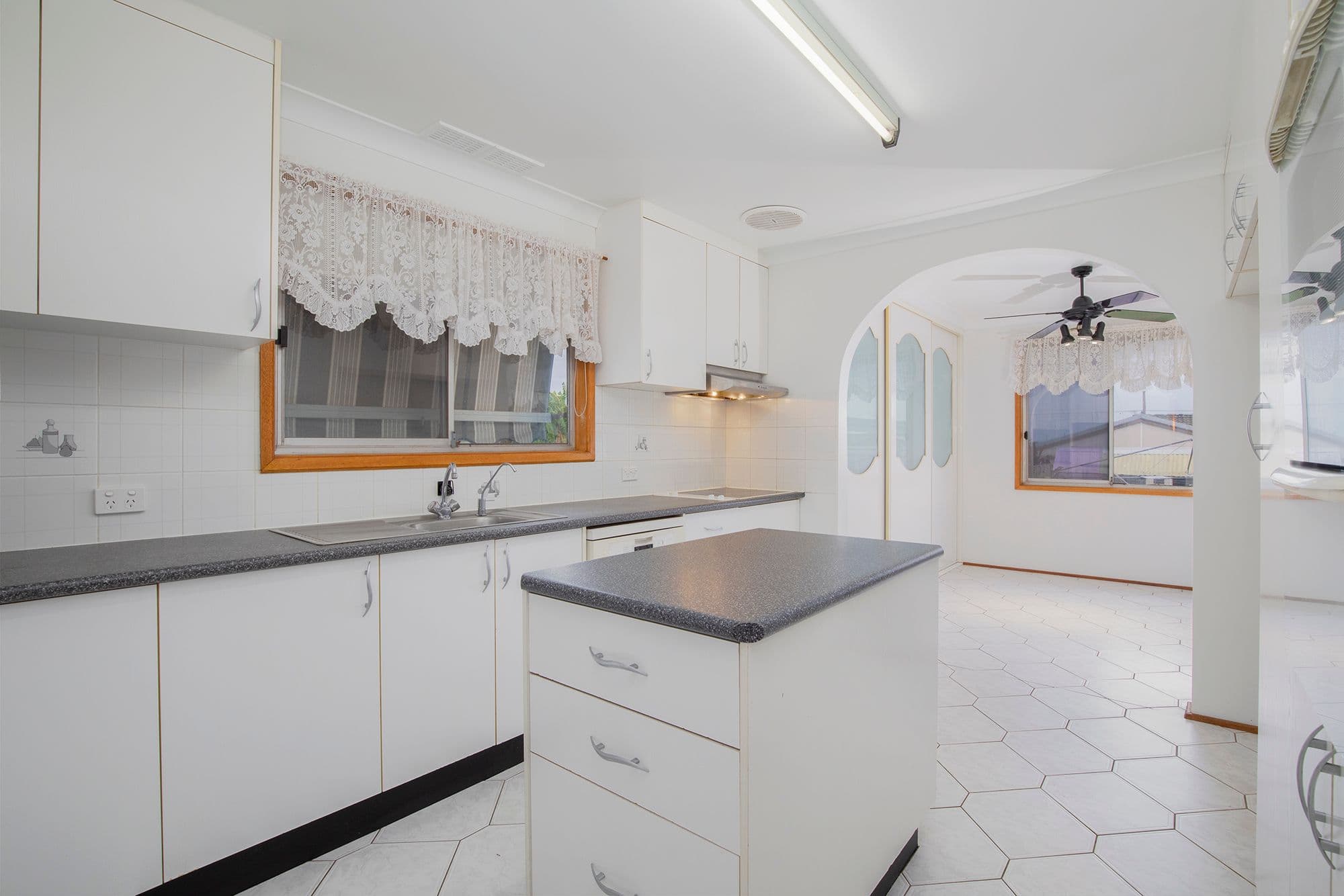 8 Barralier Avenue, Woodberry NSW 2322, Woodberry - Thumbnail 7