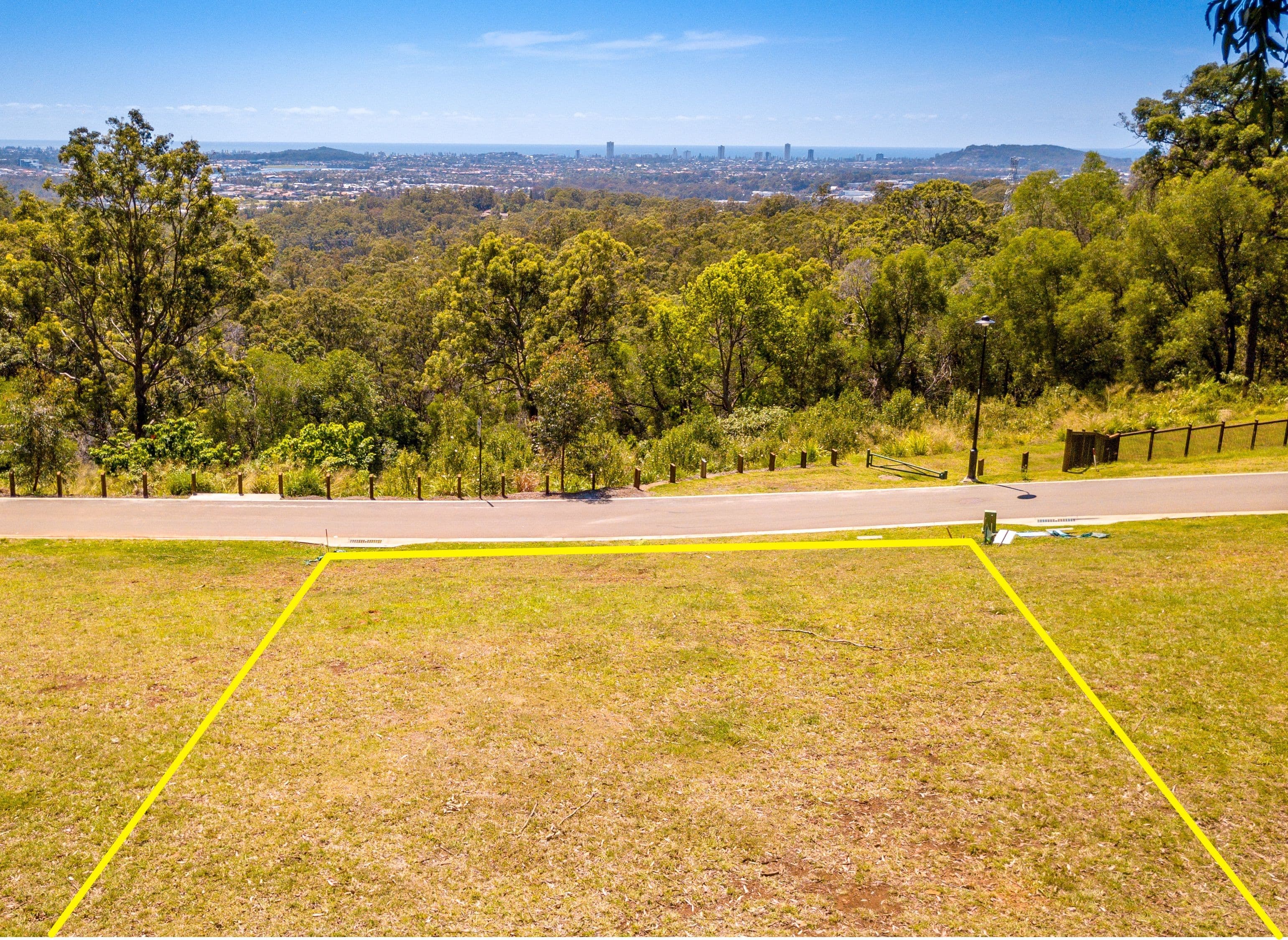15 Bluebird Lane, Reedy Creek QLD 4227, Reedy Creek - Image 1