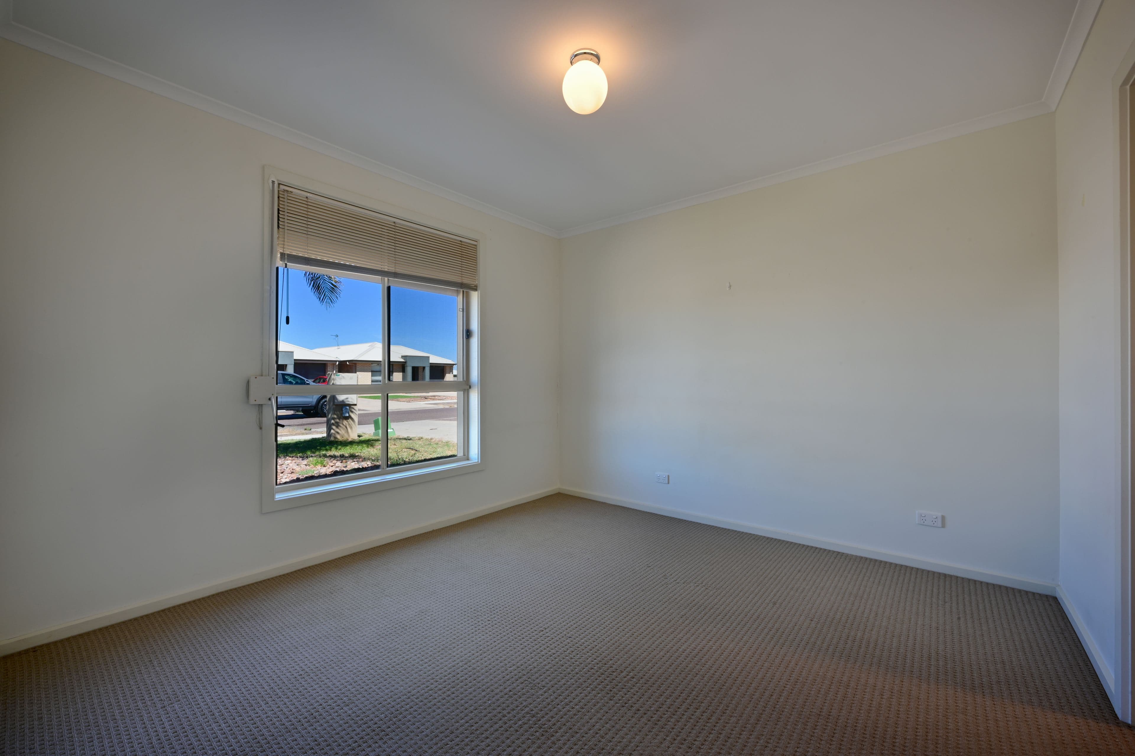 32 Custance Avenue, Whyalla Jenkins SA 5609, Whyalla Jenkins - Thumbnail 2