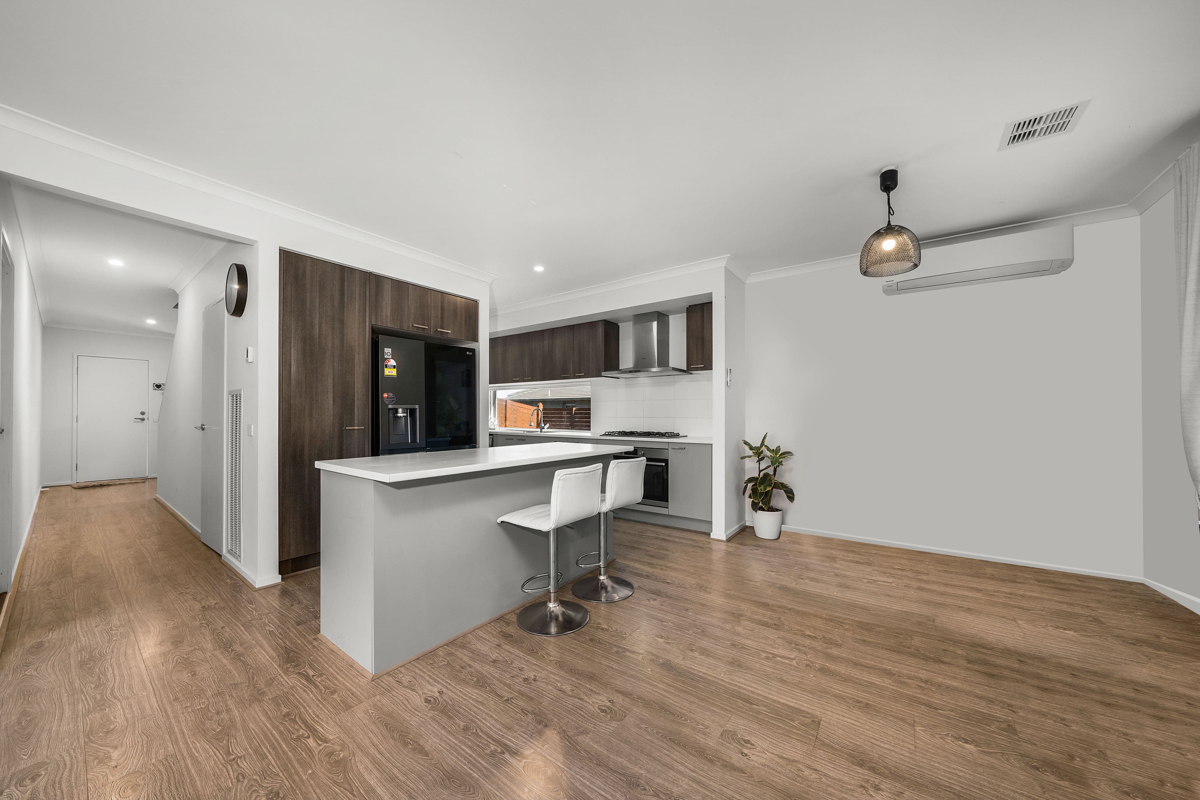 13 Haymarket Circuit, Wyndham Vale VIC 3024, Wyndham Vale - Thumbnail 5