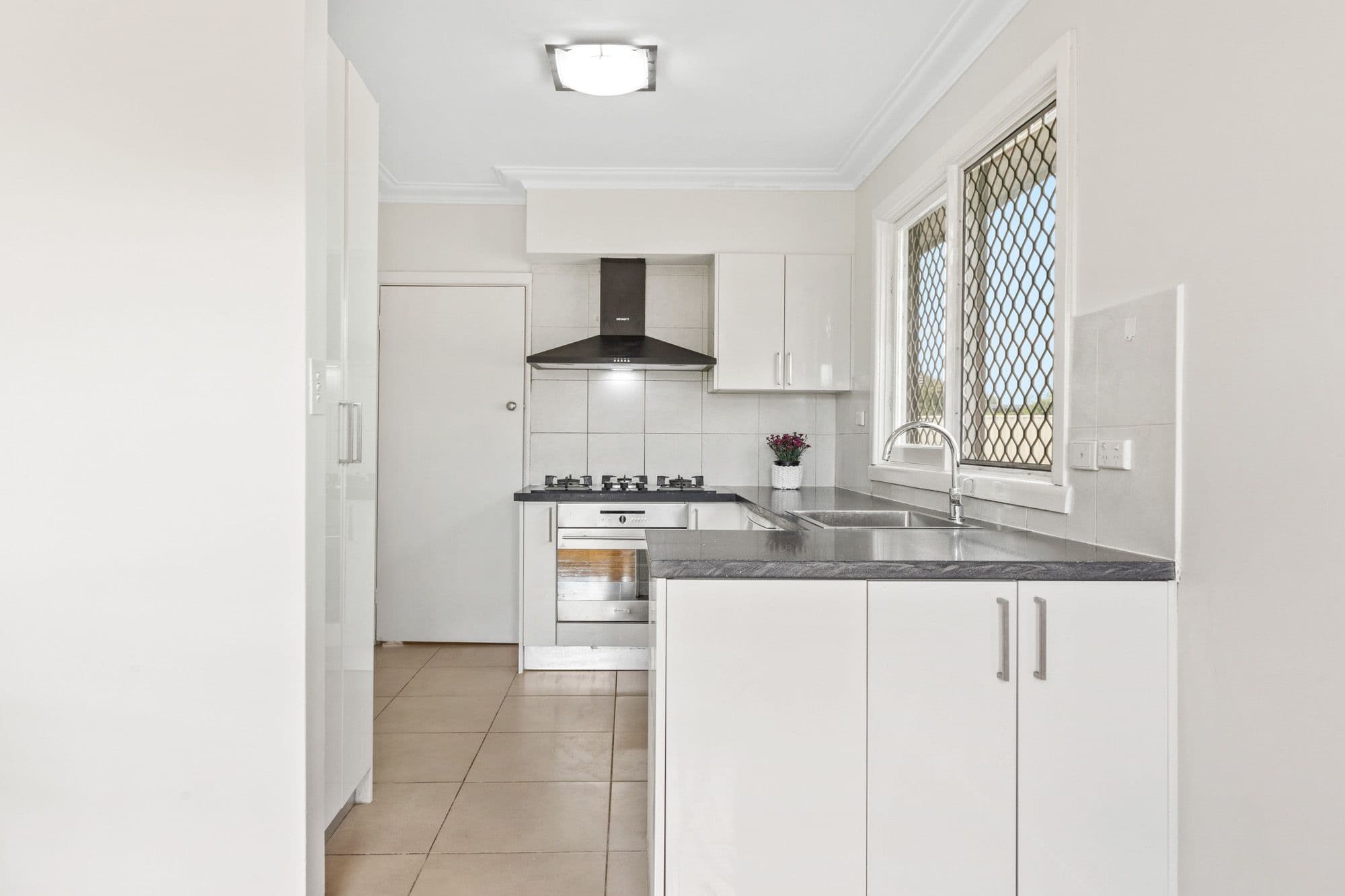 3 Peter Street, Springvale VIC 3171, Springvale - Thumbnail 7