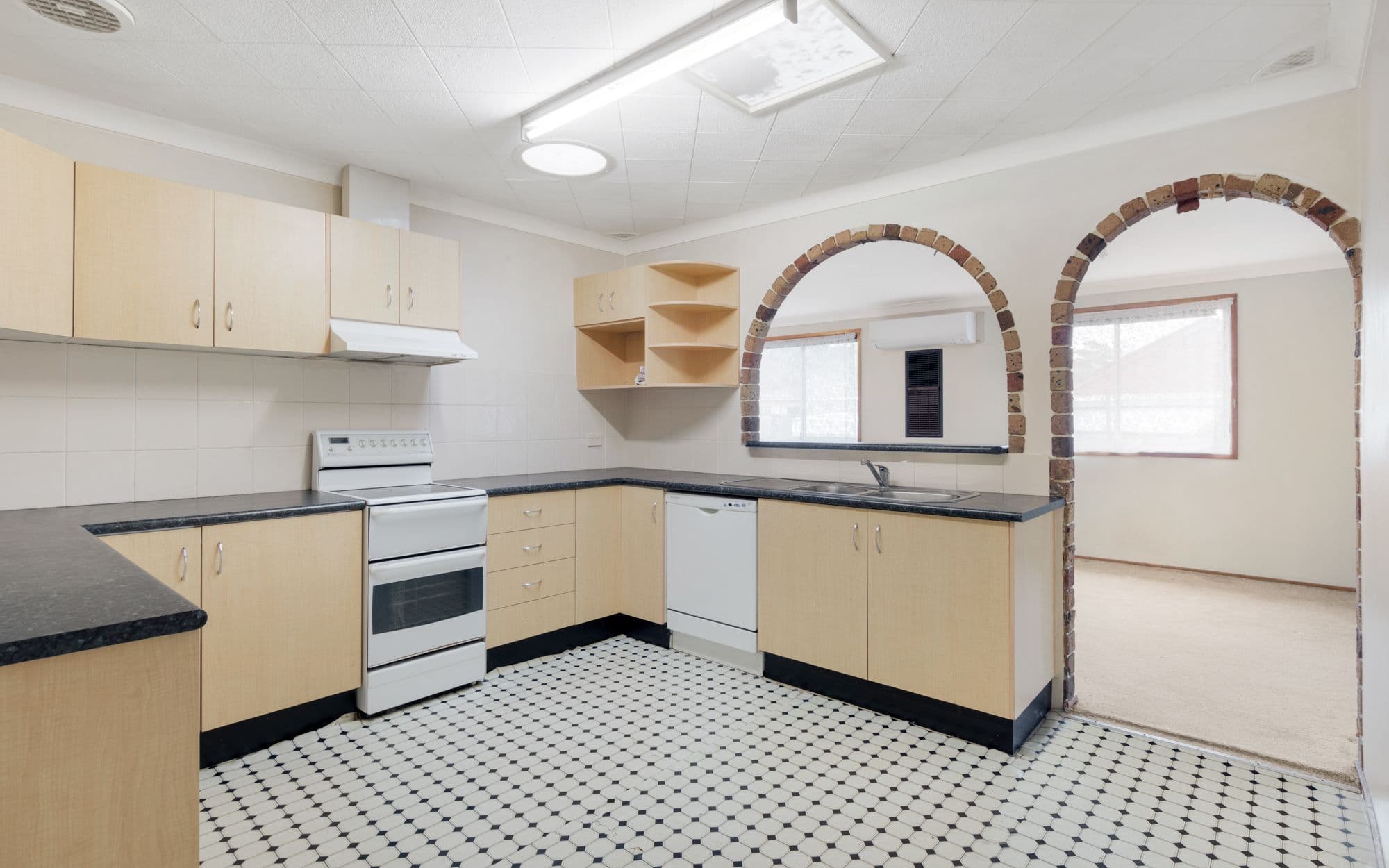23 Reindeer Place, Werrington NSW 2747, Werrington - Thumbnail 2