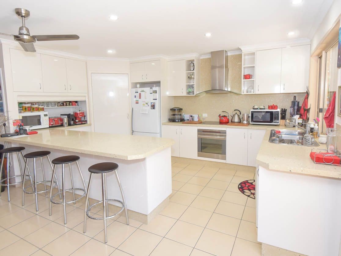 2 Mona Court, Bli Bli QLD 4560, Bli Bli - Thumbnail 2