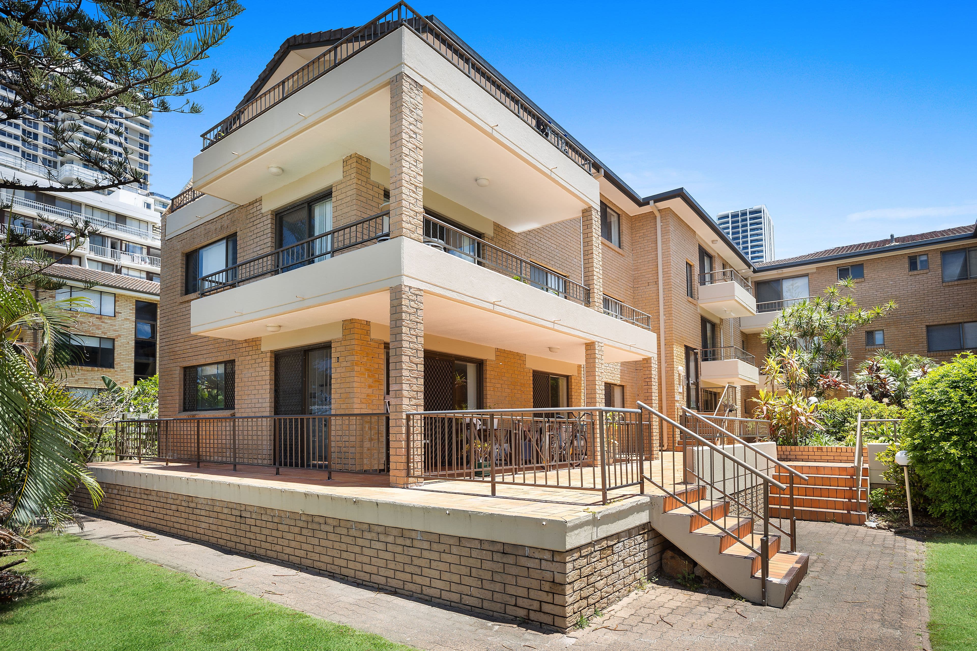 133 Old Burleigh Road 'Yallambee Lodge', Broadbeach QLD 4218, Broadbeach - Thumbnail 4