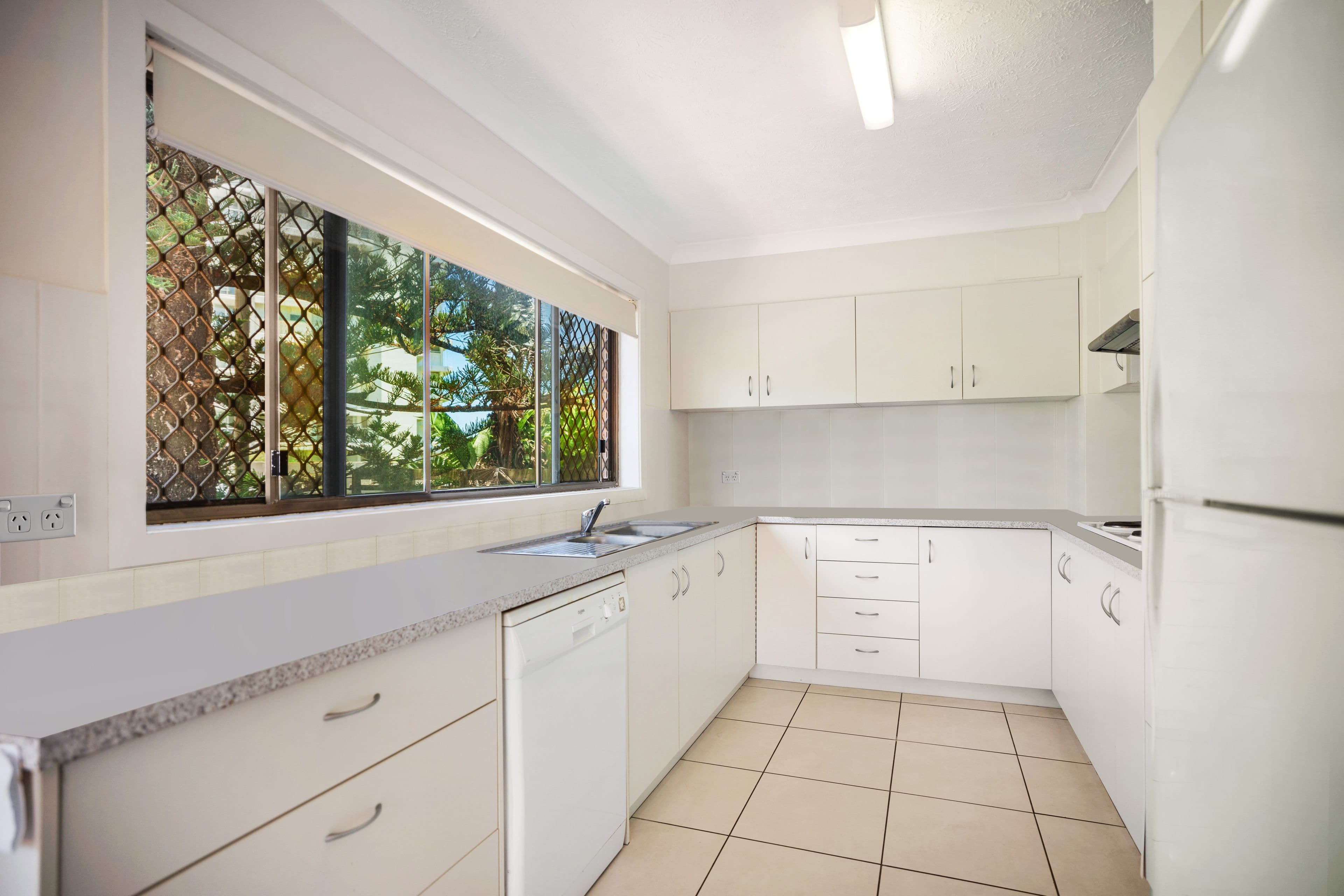133 Old Burleigh Road 'Yallambee Lodge', Broadbeach QLD 4218, Broadbeach - Thumbnail 5