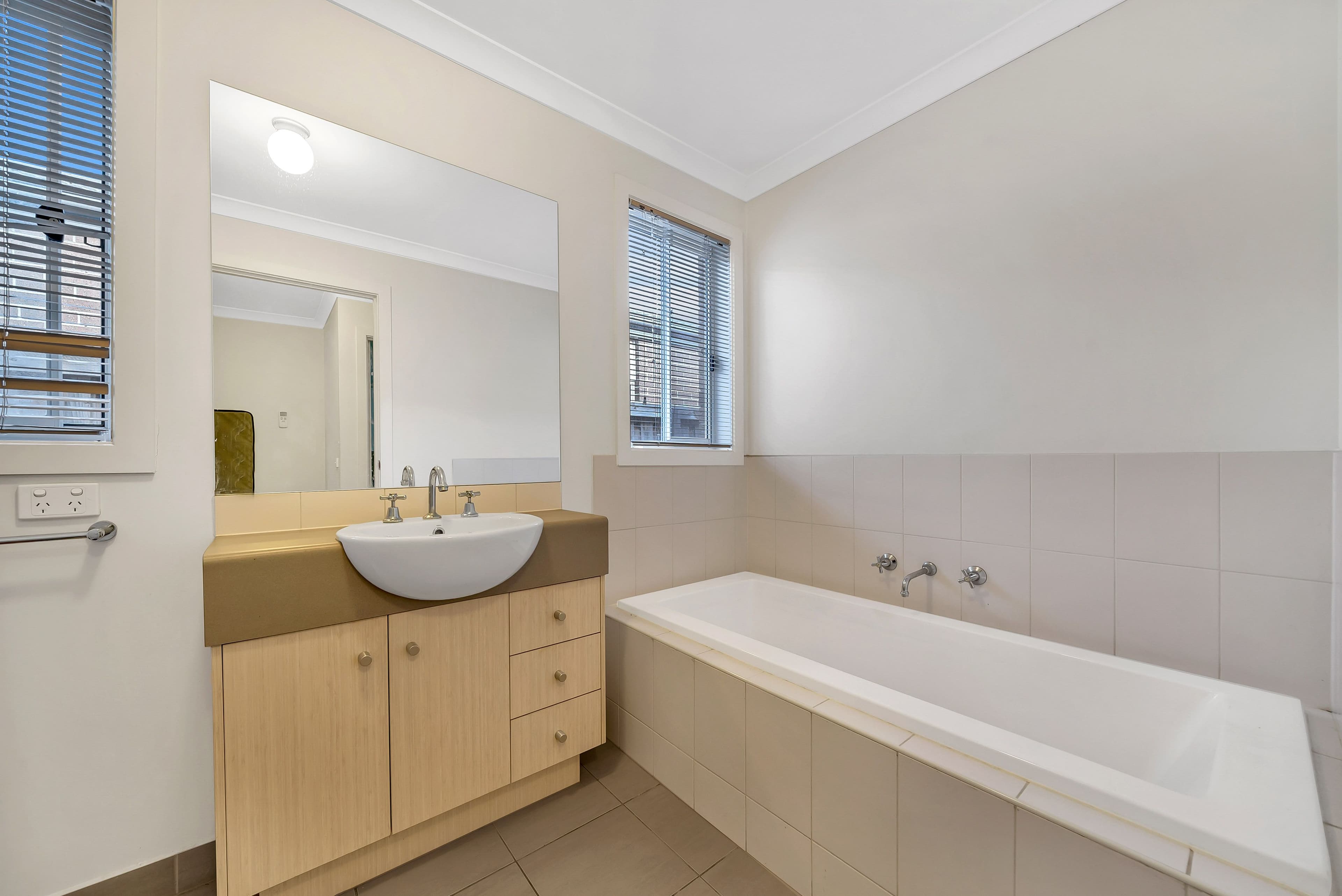 15 Isabella Way, Tarneit VIC 3029, Tarneit - Thumbnail 7