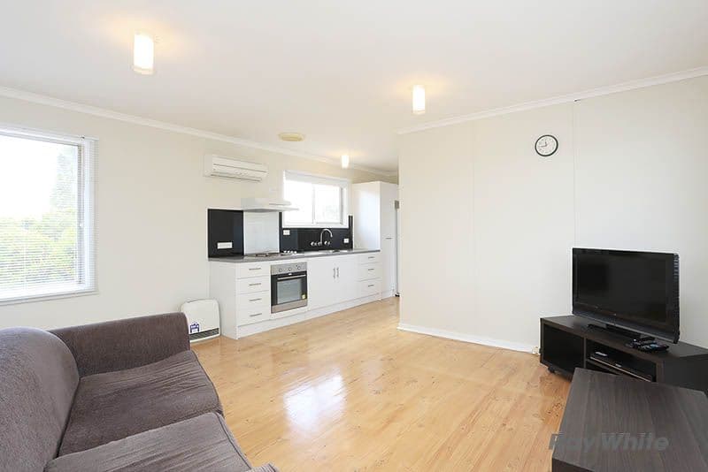 2 Lewis Street, Burra SA 5417, Burra - Thumbnail 2