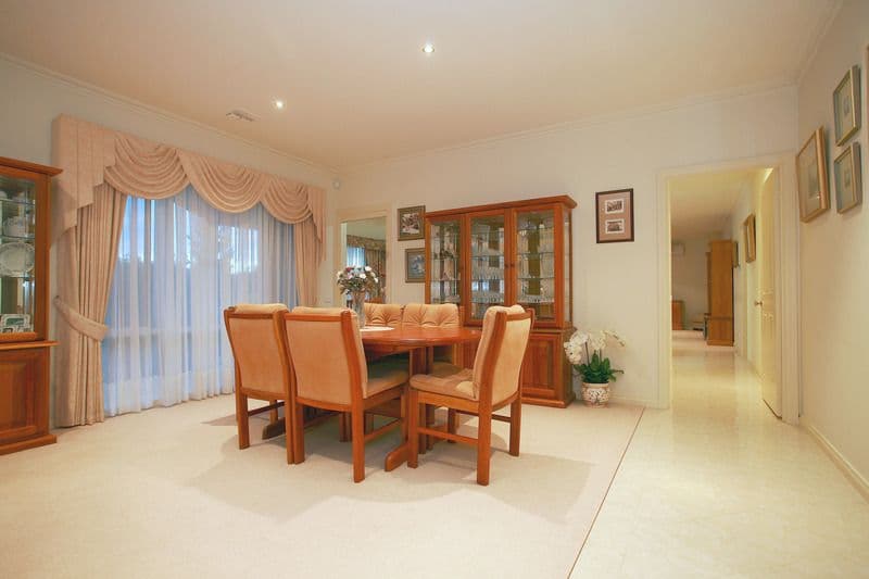 5 Oakridge Close, LYSTERFIELD SOUTH VIC 3156, Lysterfield South - Thumbnail 6