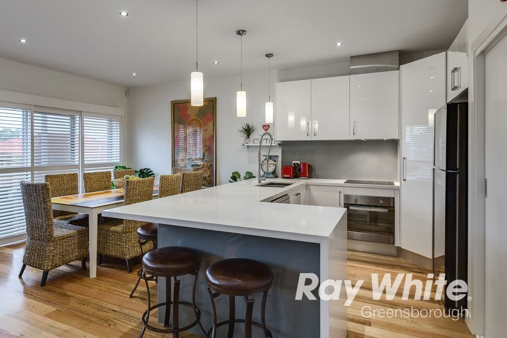 90 Nell Street, Greensborough VIC 3088, Greensborough - Thumbnail 2