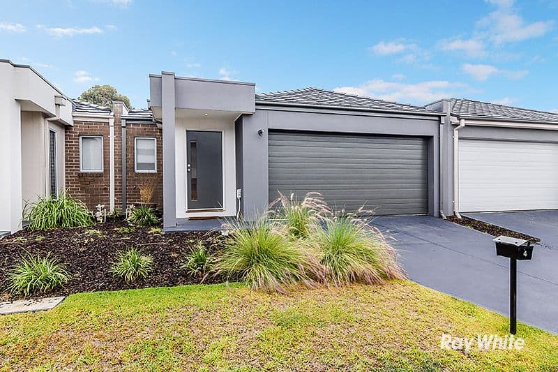 4 Woodright Circuit, Cranbourne VIC 3977, Cranbourne - Image 1