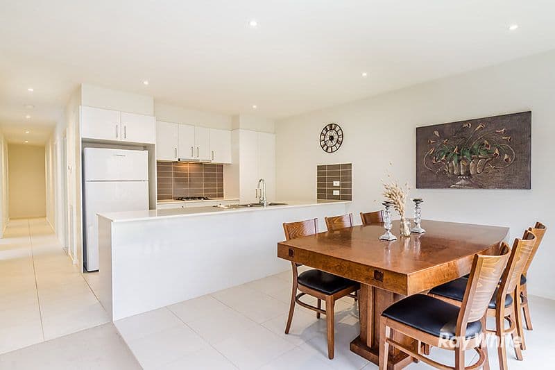 4 Woodright Circuit, Cranbourne VIC 3977, Cranbourne - Thumbnail 8