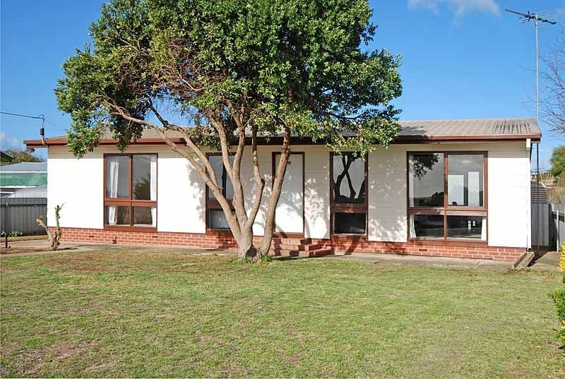 24 Golfview Road, GOOLWA BEACH SA 5214, Goolwa Beach - Image 1