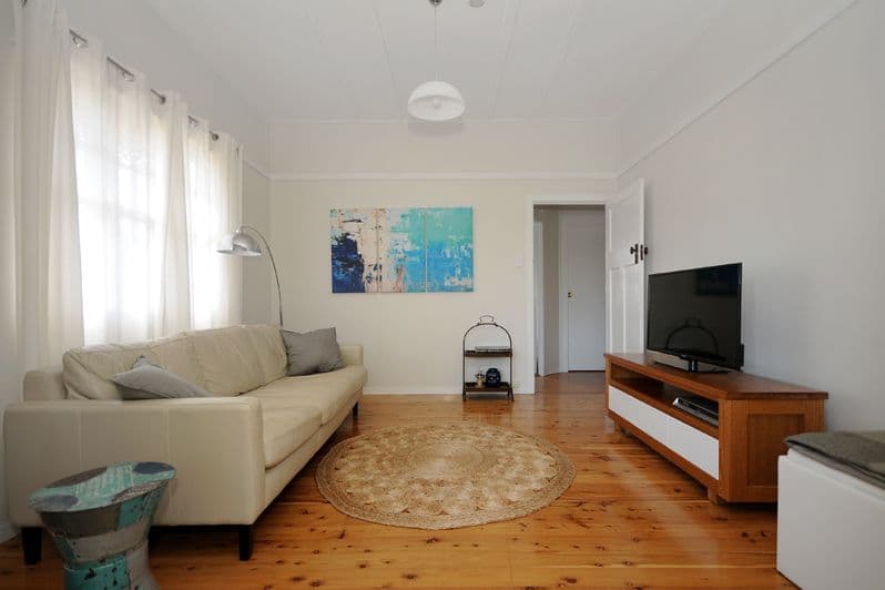 3 Rhyde Street, Mount Lofty QLD 4350, Mount Lofty - Thumbnail 2