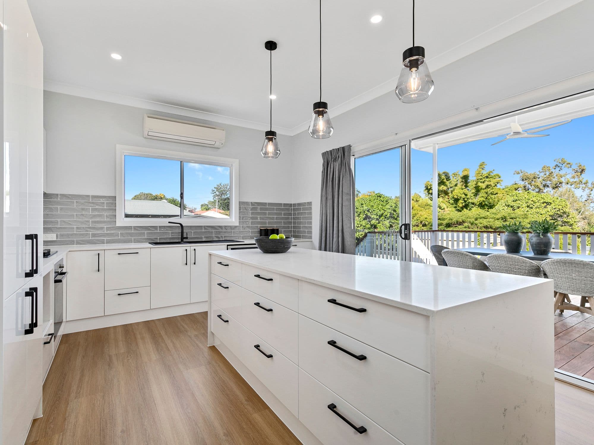 157 Seville Road, Holland Park QLD 4121, Holland Park - Thumbnail 6