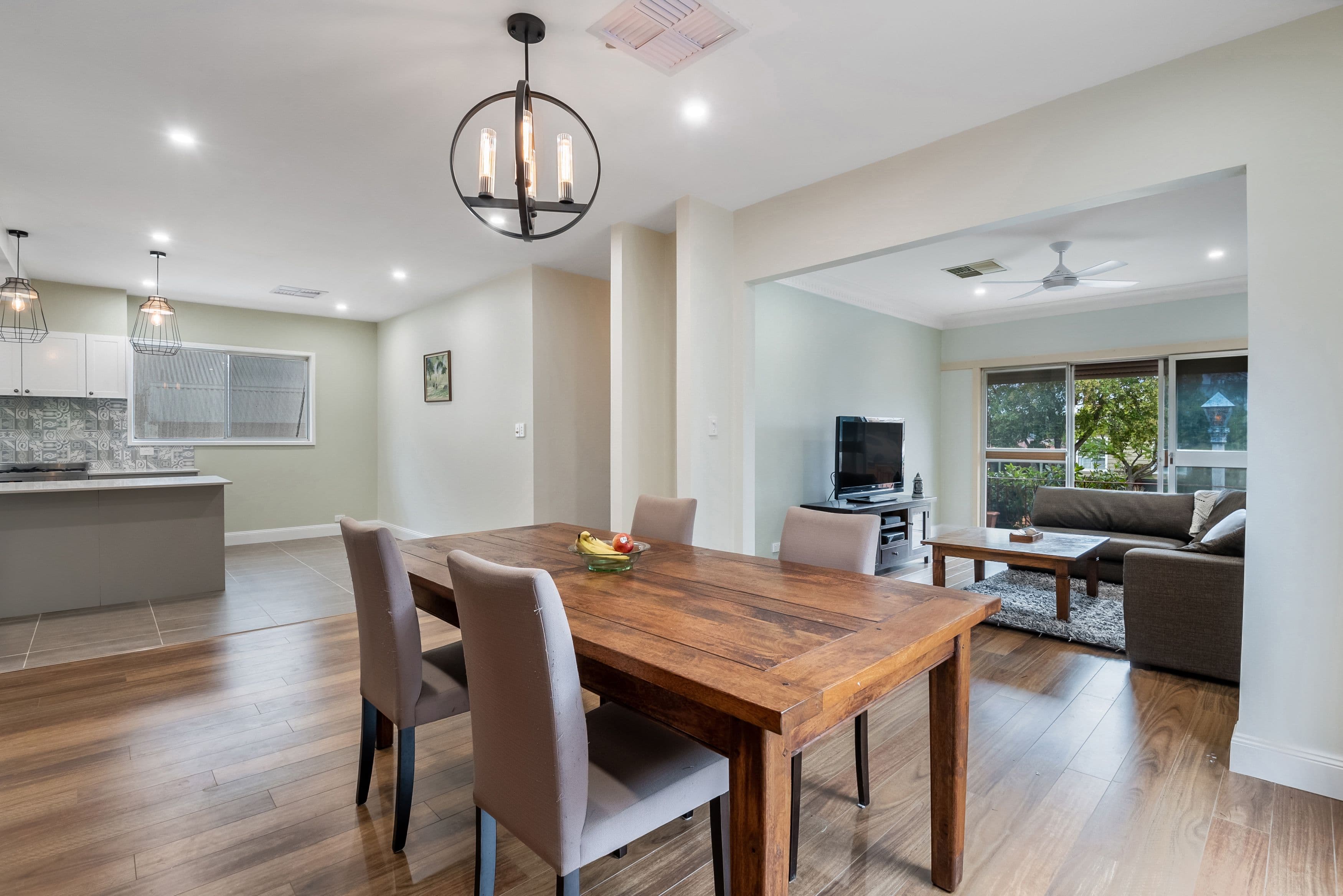 45 Kingsley Road, Reservoir VIC 3073, Reservoir - Thumbnail 2