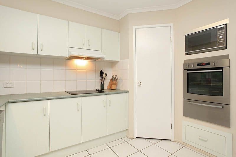 15 Kersley Road, KENMORE QLD 4069, Kenmore - Thumbnail 2