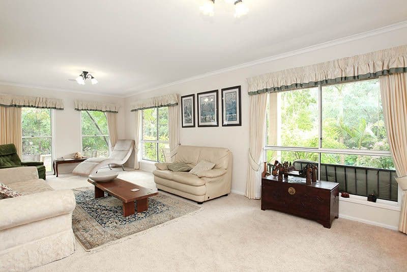 15 Kersley Road, KENMORE QLD 4069, Kenmore - Thumbnail 5