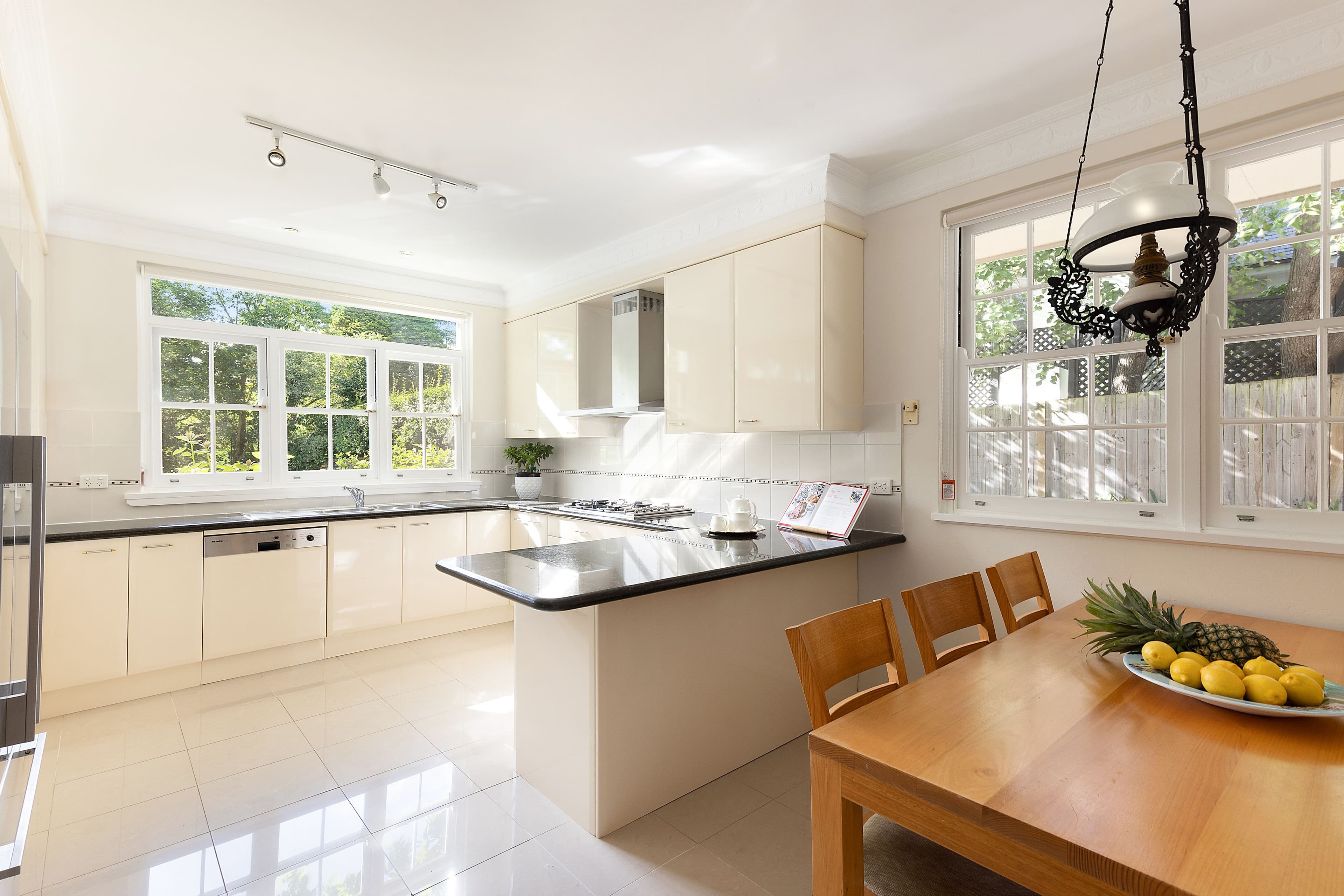 19 PEACE Avenue, Pymble NSW 2073, Pymble - Thumbnail 8