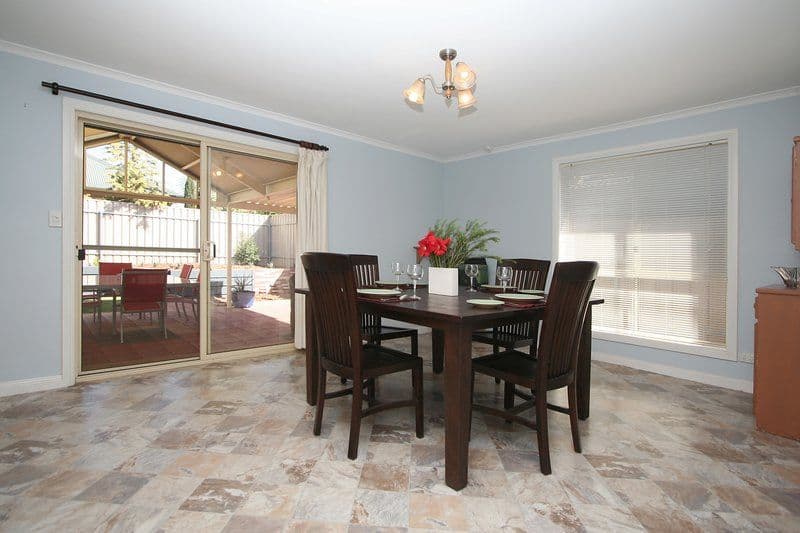 24 Parkway Circuit, PARAFIELD GARDENS SA 5107, Parafield Gardens - Thumbnail 3