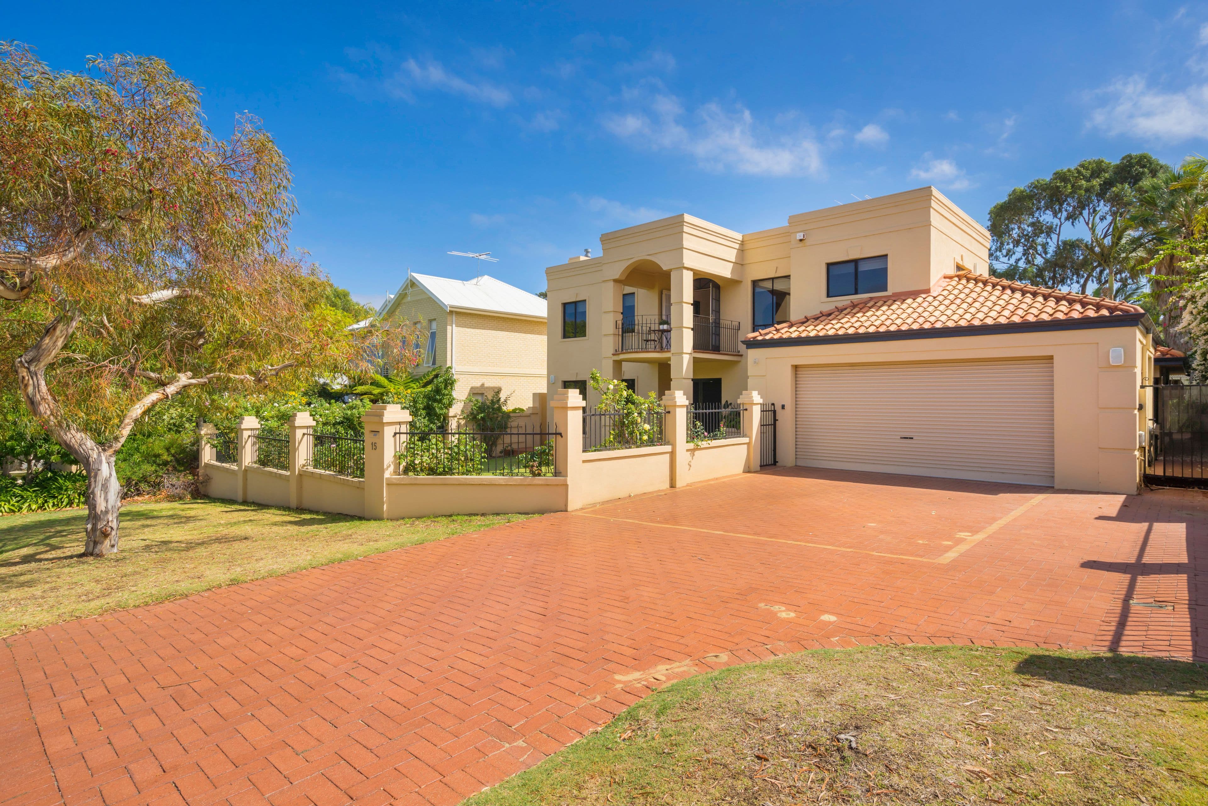 15 Watt Street, Swanbourne WA 6010, Swanbourne - Thumbnail 2