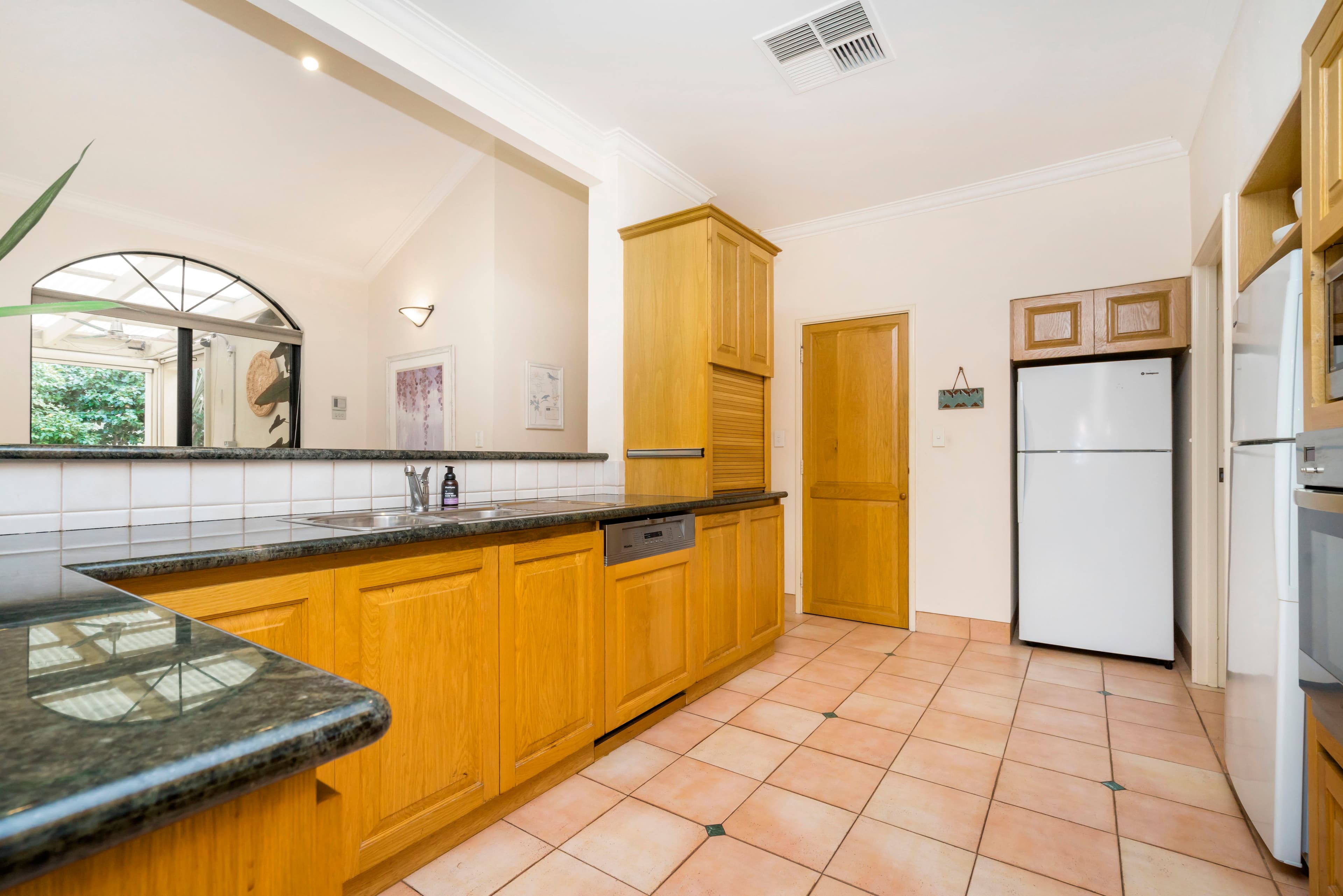 15 Watt Street, Swanbourne WA 6010, Swanbourne - Thumbnail 6