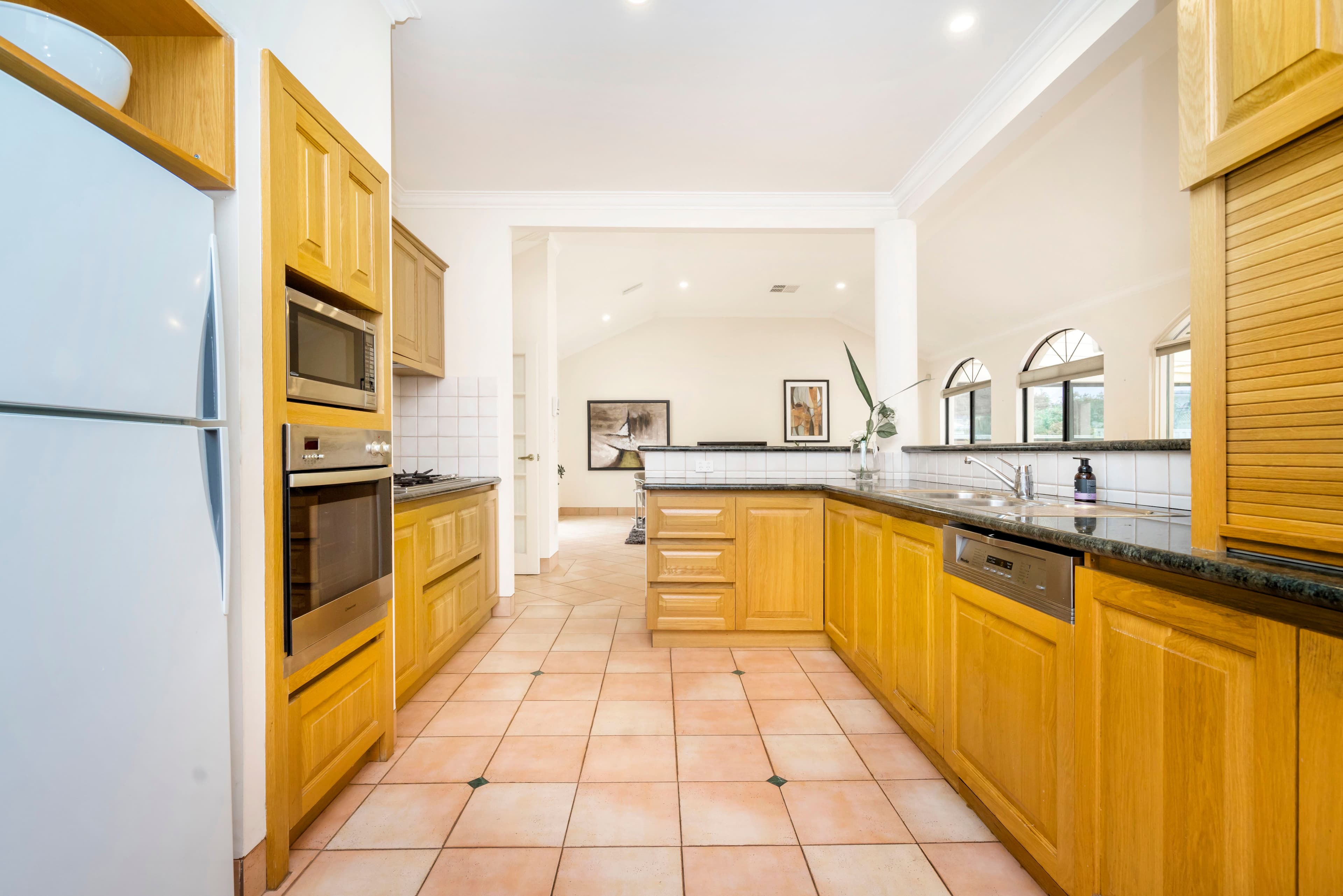 15 Watt Street, Swanbourne WA 6010, Swanbourne - Thumbnail 7