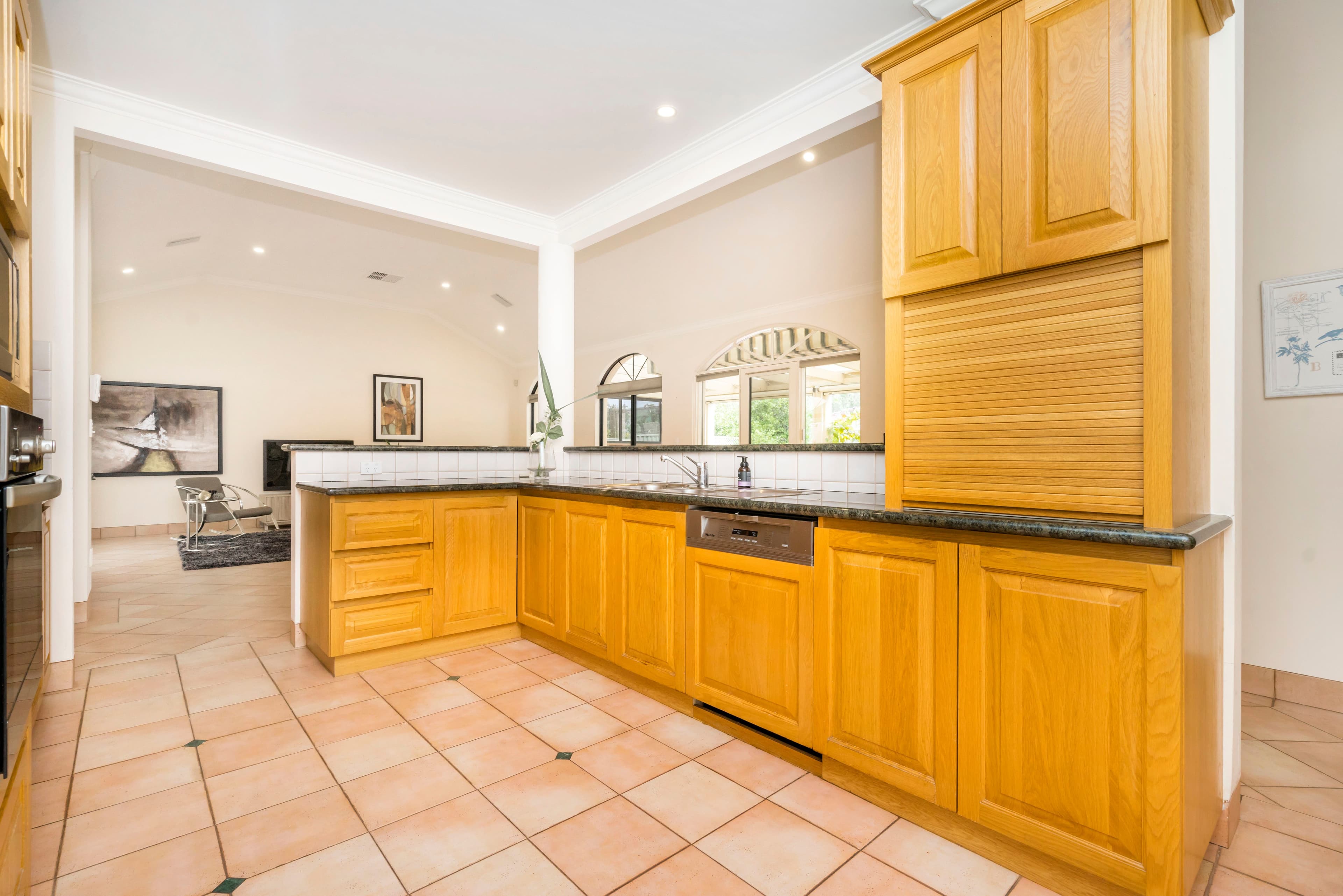 15 Watt Street, Swanbourne WA 6010, Swanbourne - Thumbnail 8